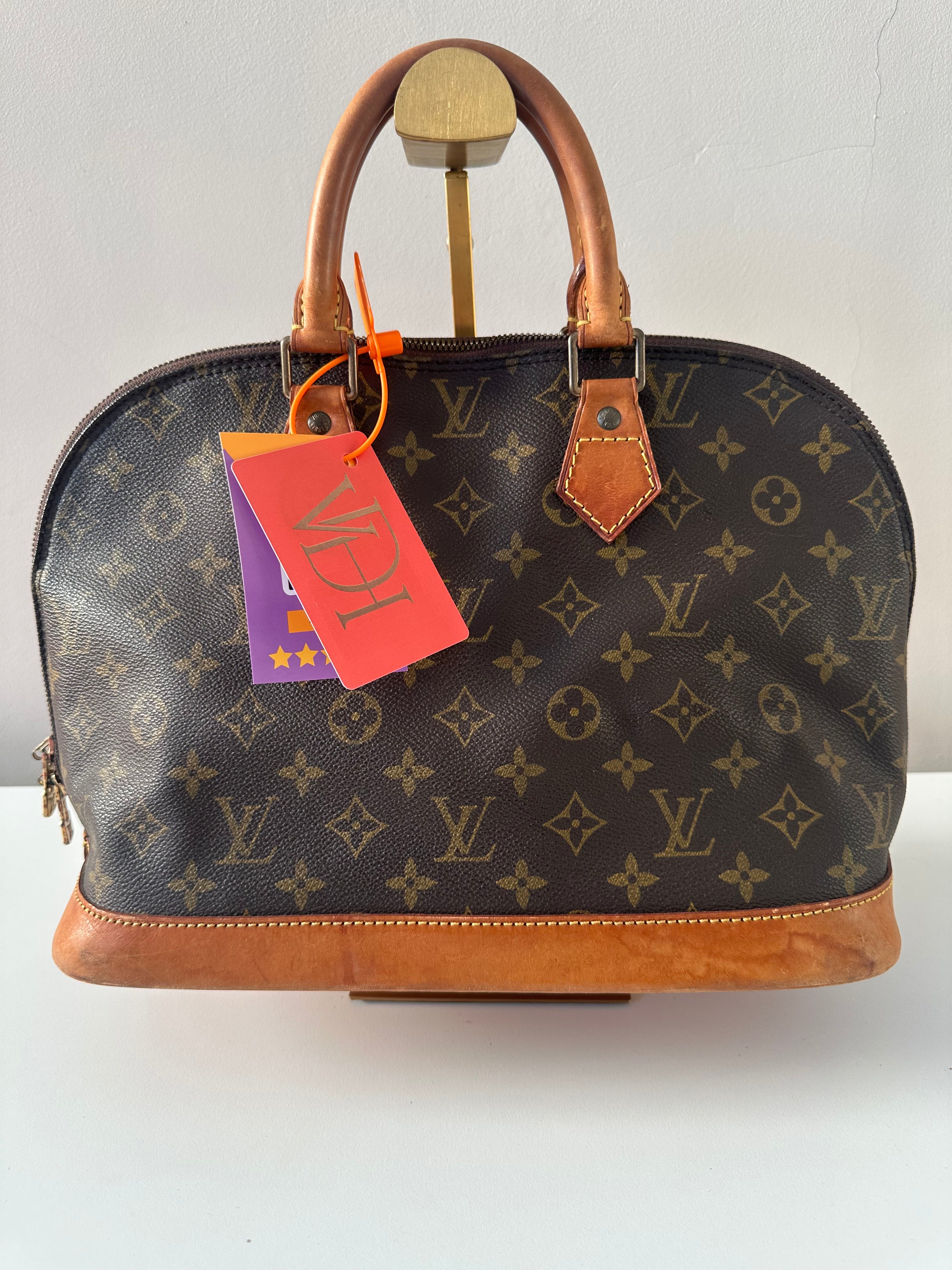 Louis Vuitton Alma