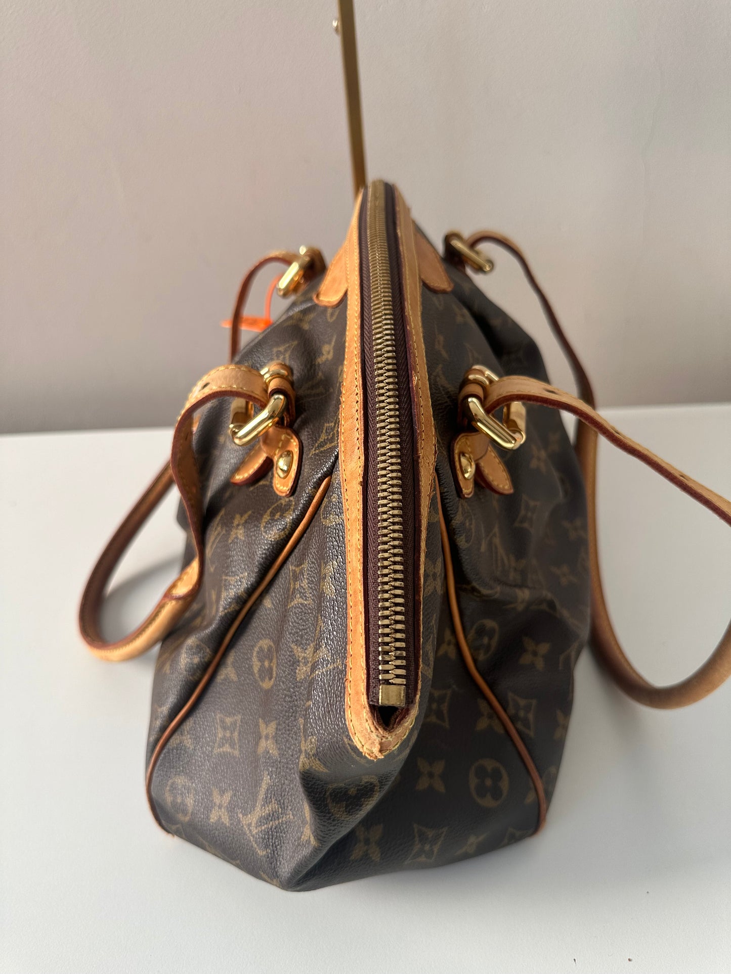 Louis Vuitton Tivoli GM