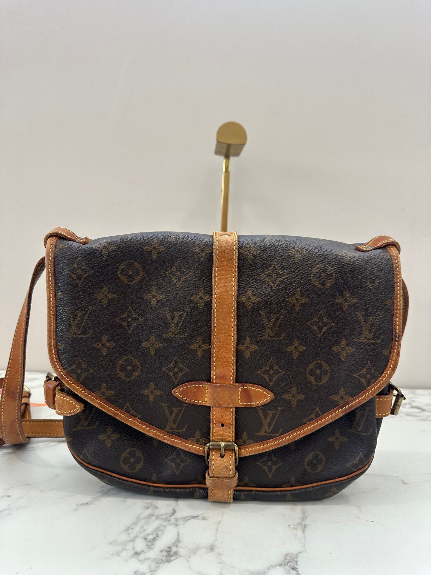 Louis Vuitton Saumur 30