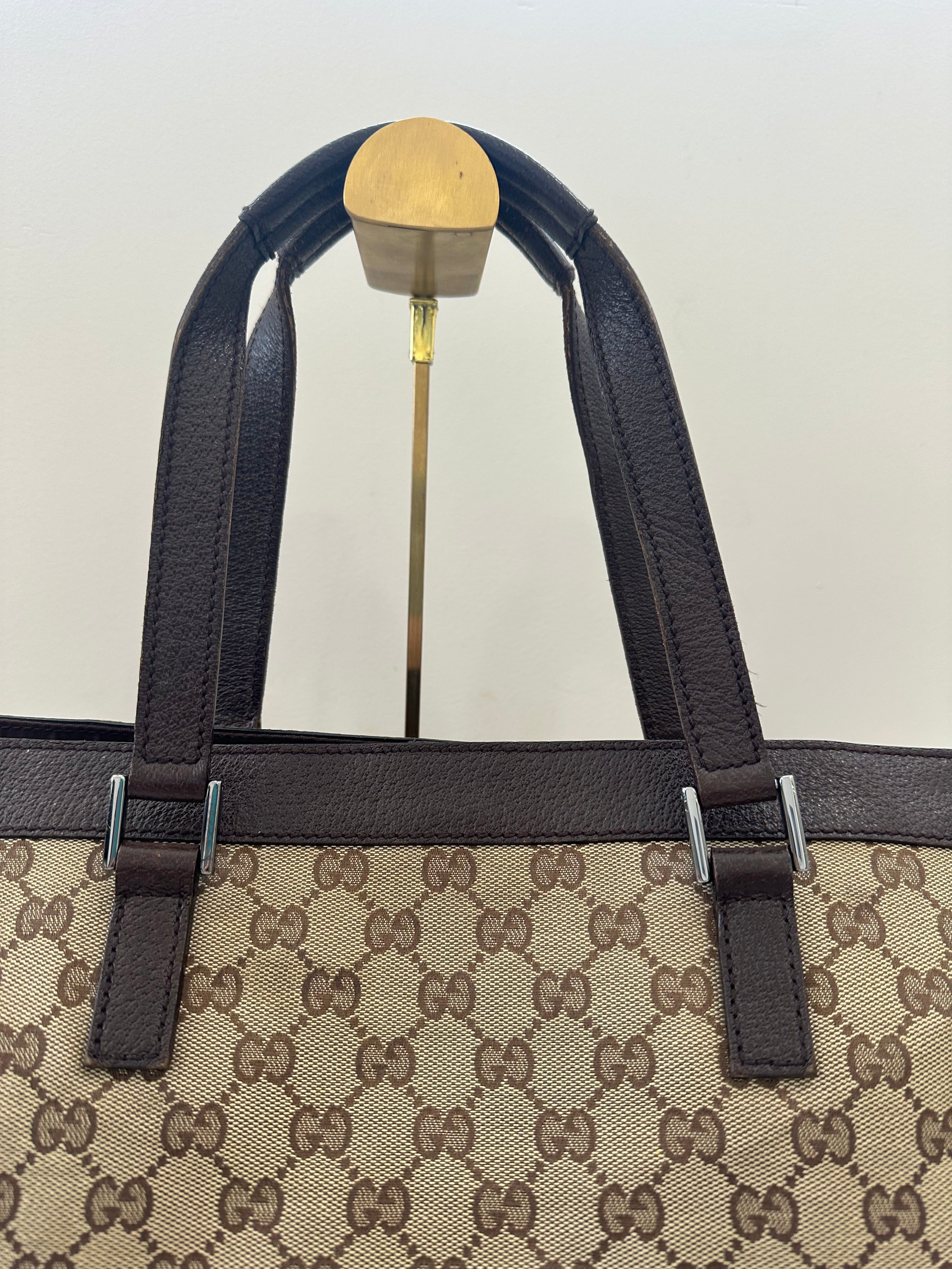 Gucci Beige