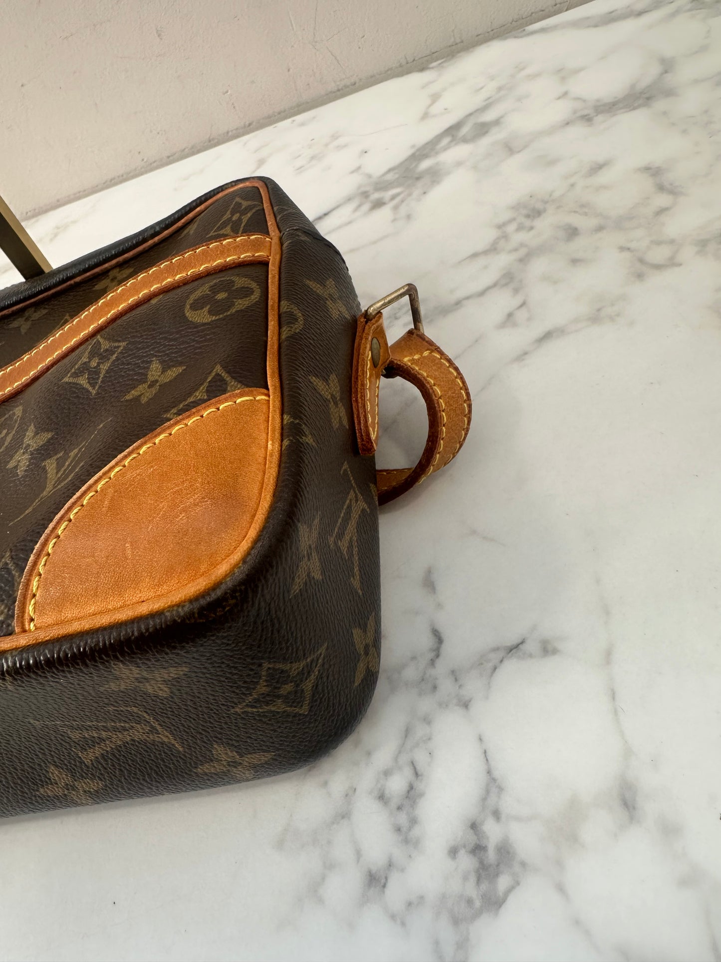 Louis Vuitton Trocadero 27