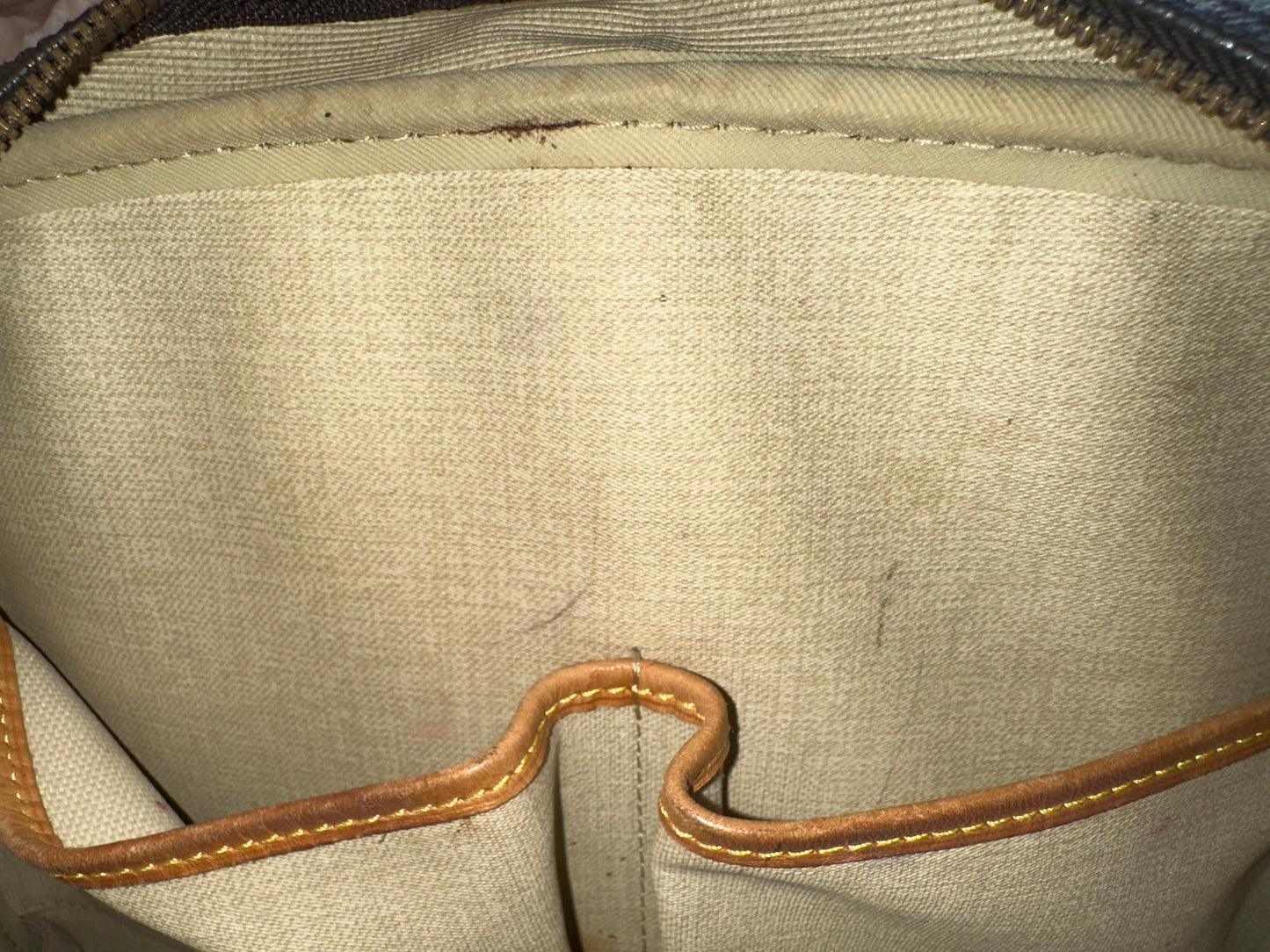 Louis Vuitton Deauville