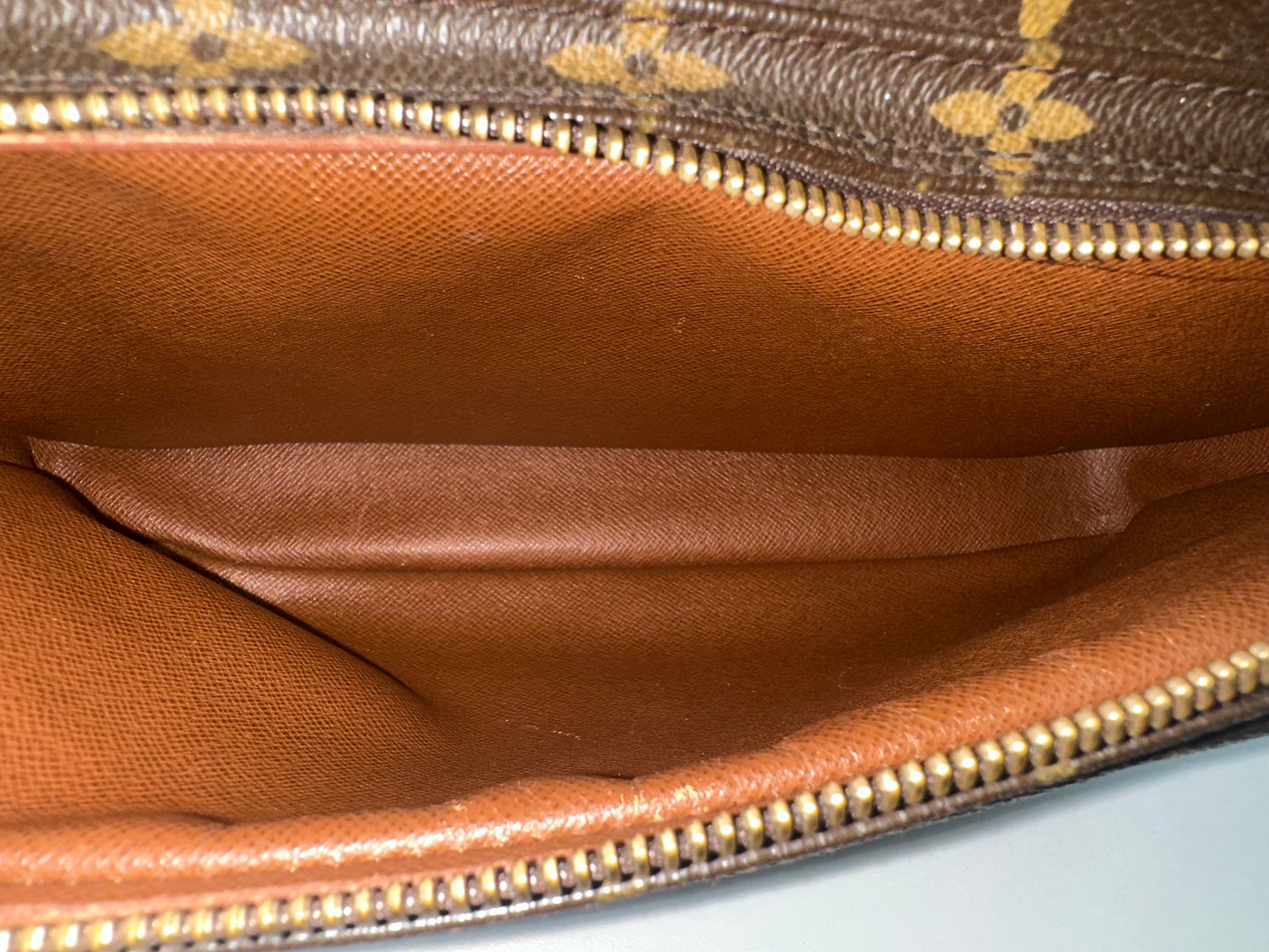 Louis Vuitton Nile