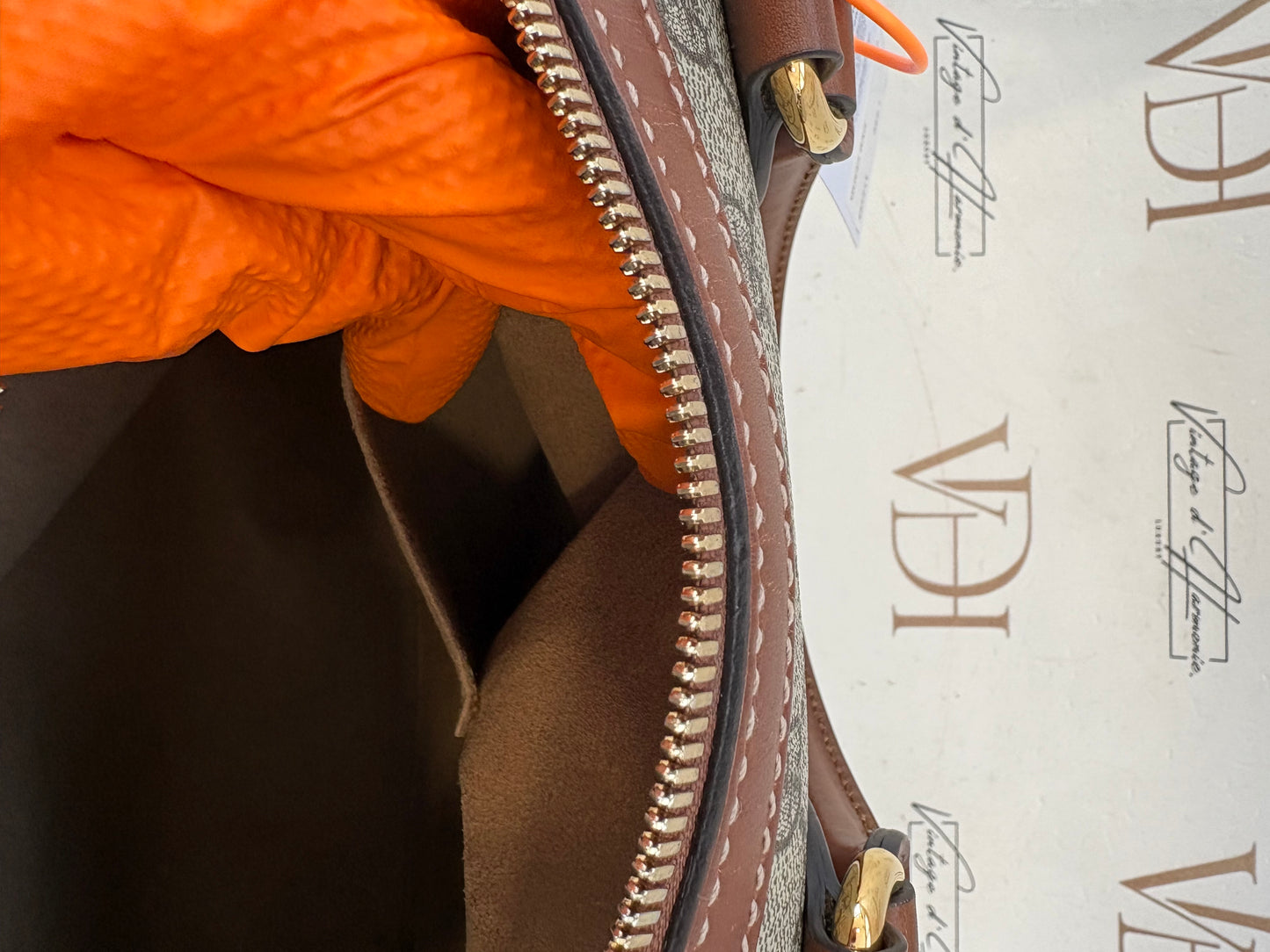 384211 - Gucci Bag