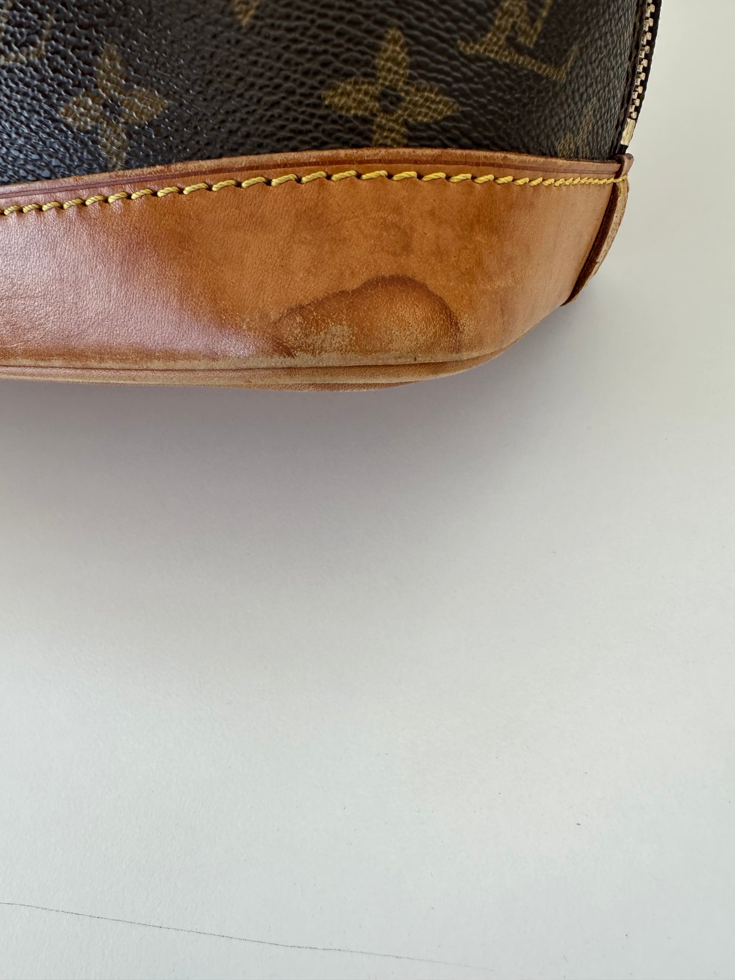 Louis Vuitton Alma