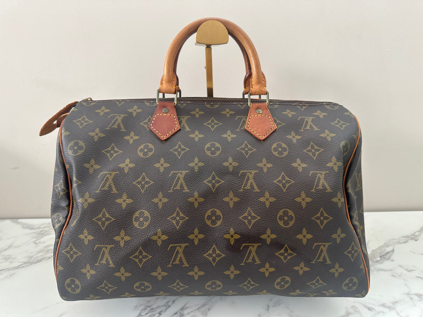 Louis Vuitton Speedy 35