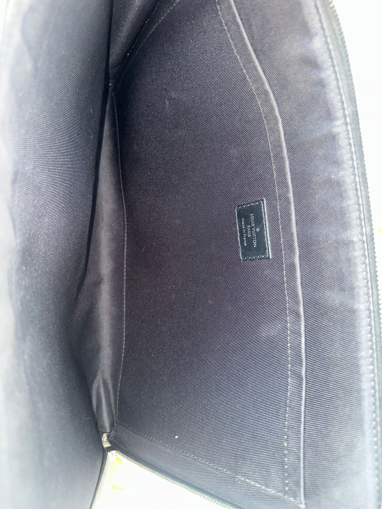 Louis Vuitton Pochette Jour GM