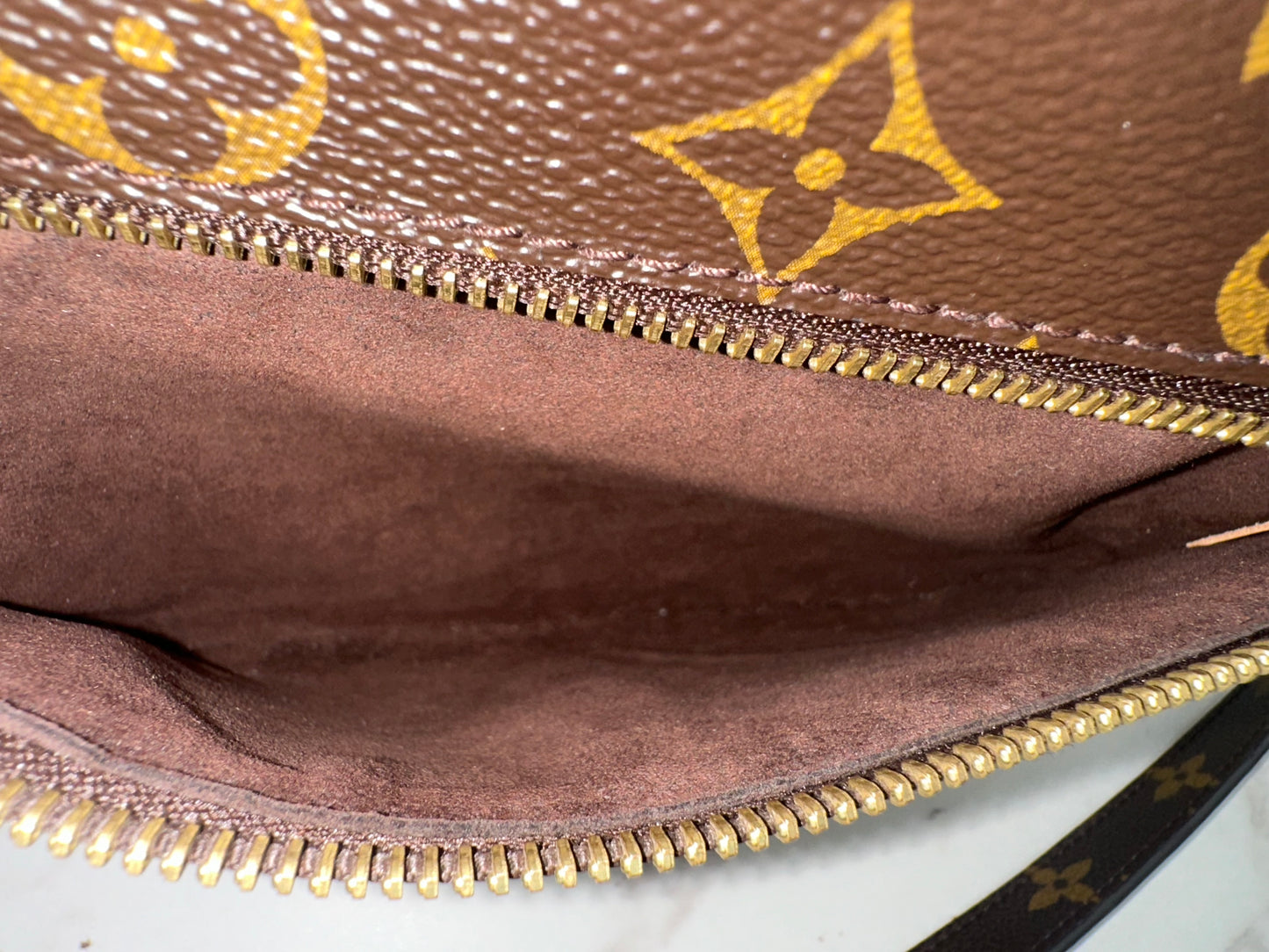 Louis Vuitton Metis