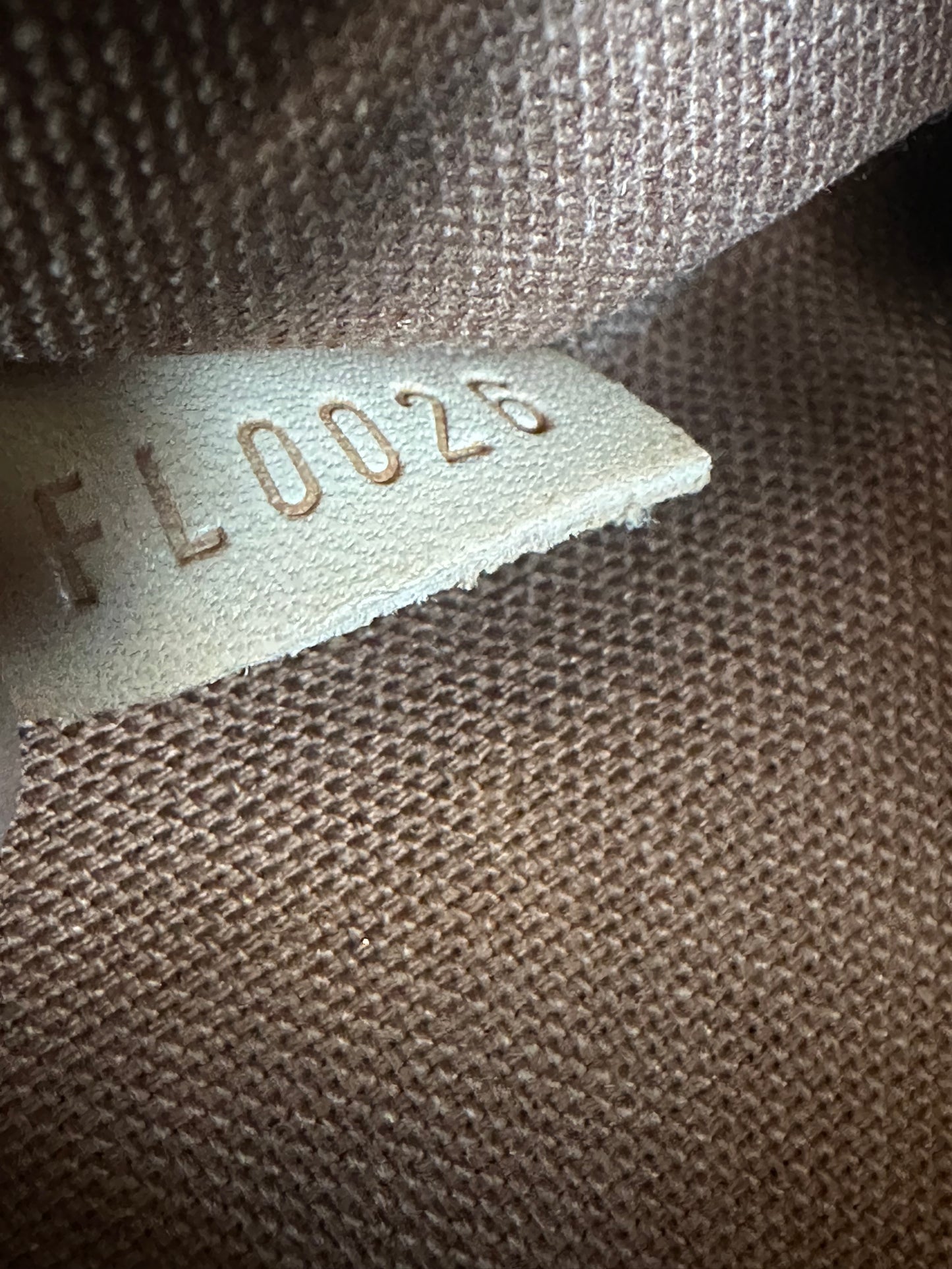Louis Vuitton Popincourt