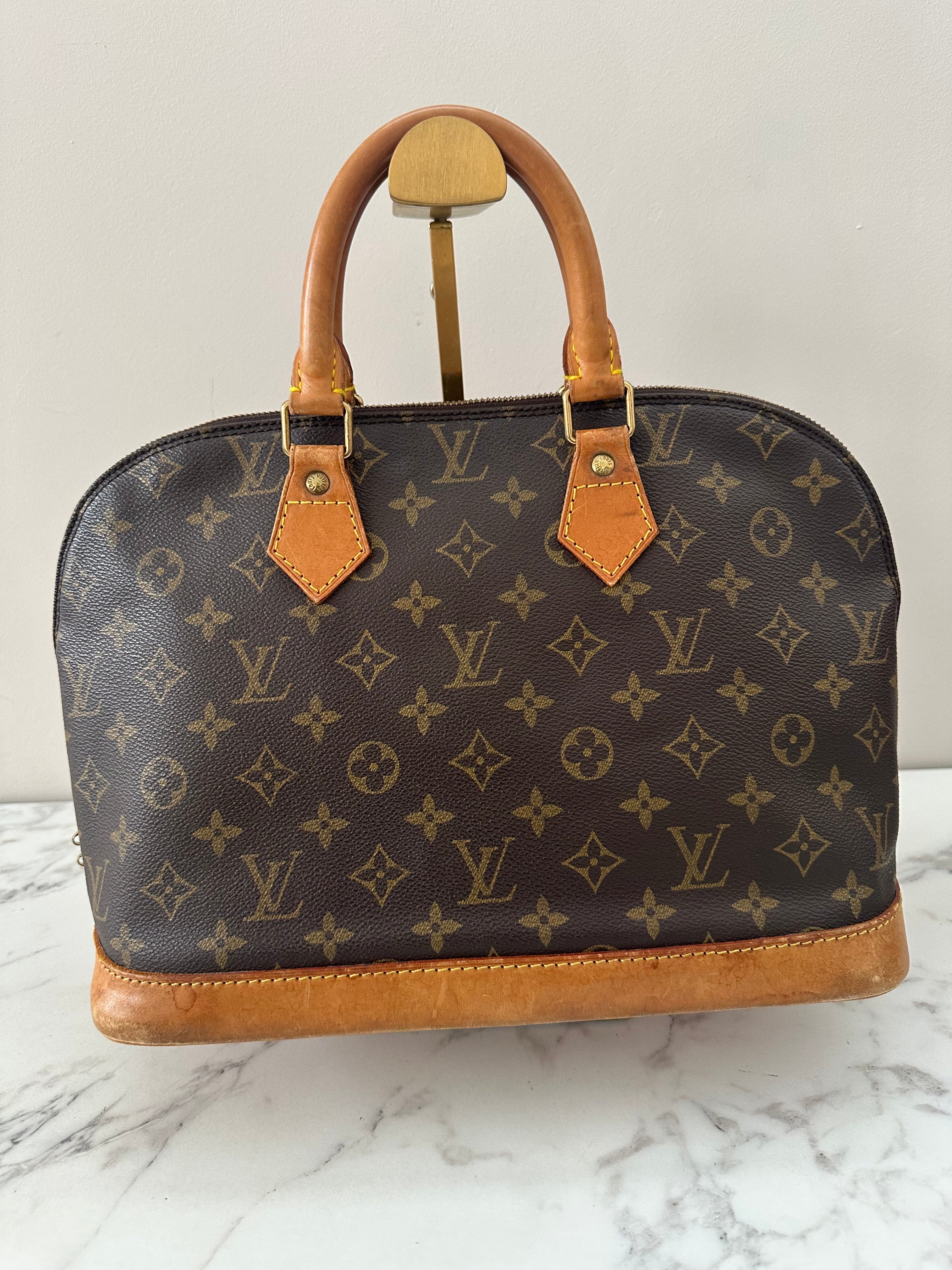 Louis Vuitton Alma