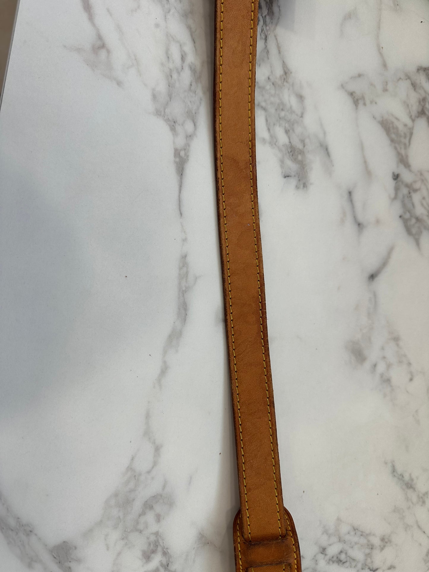 Louis Vuitton tracolla vacchetta regolabile