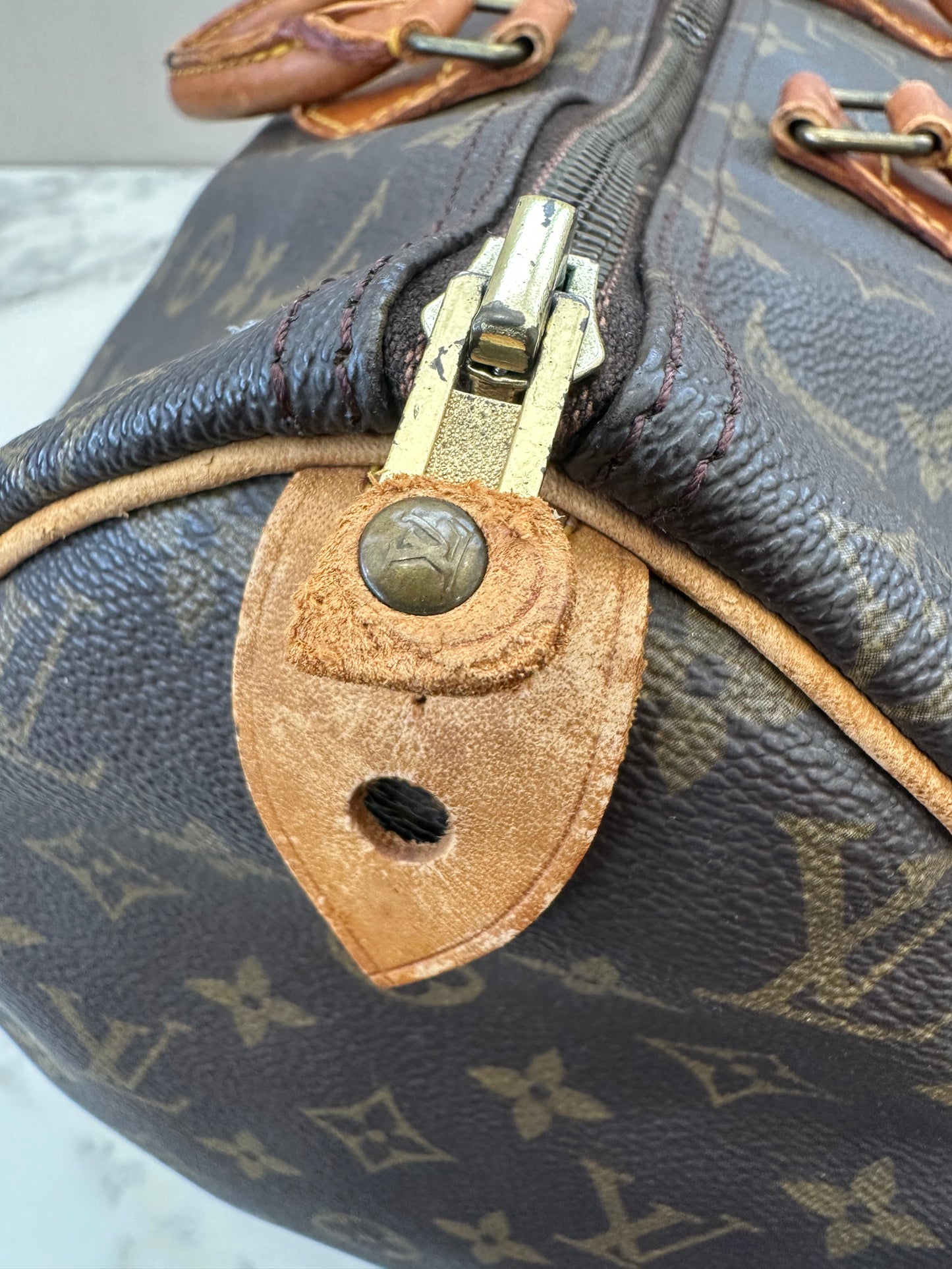 Louis Vuitton Speedy 40