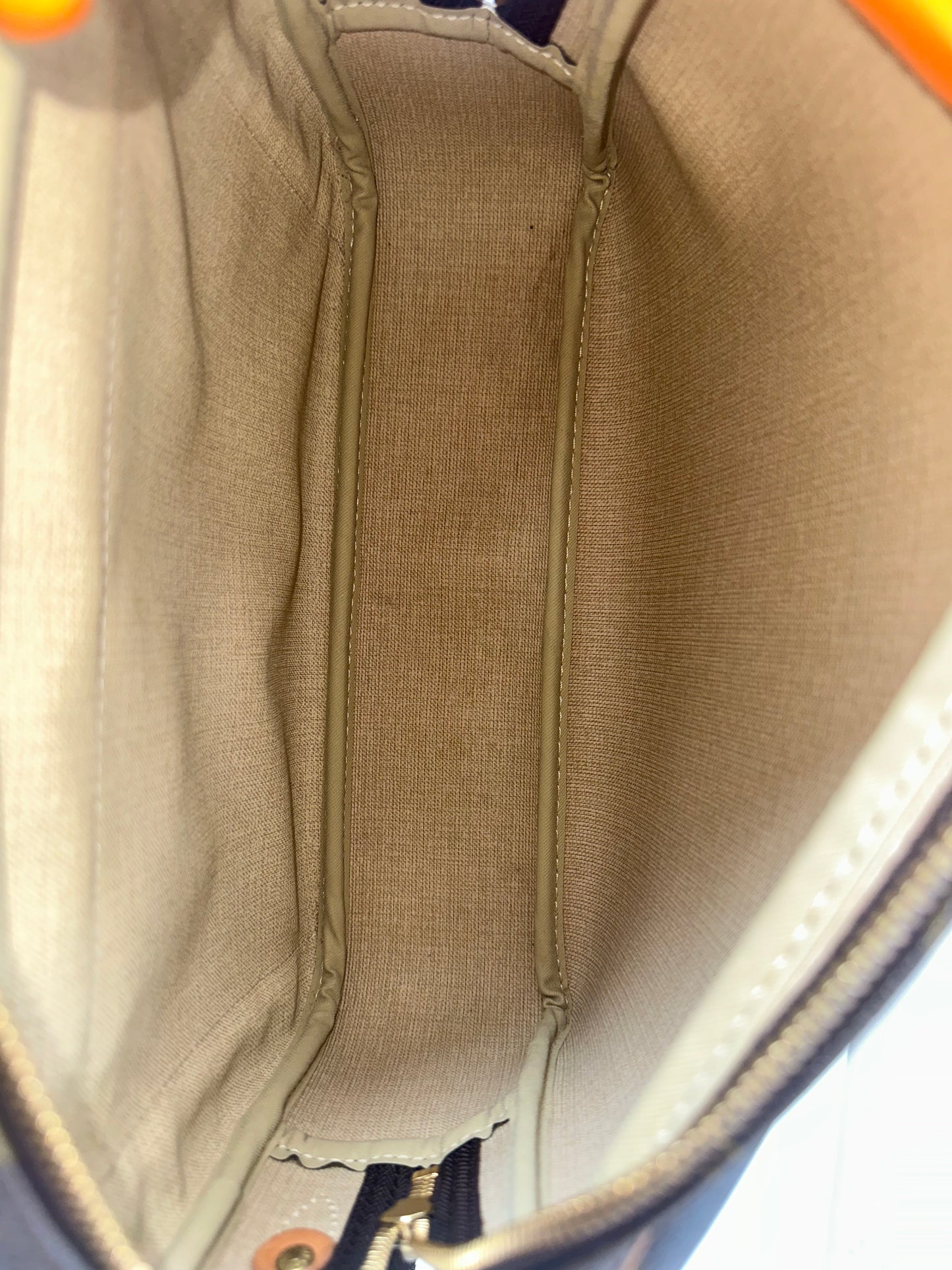 Louis Vuitton Reporter PM