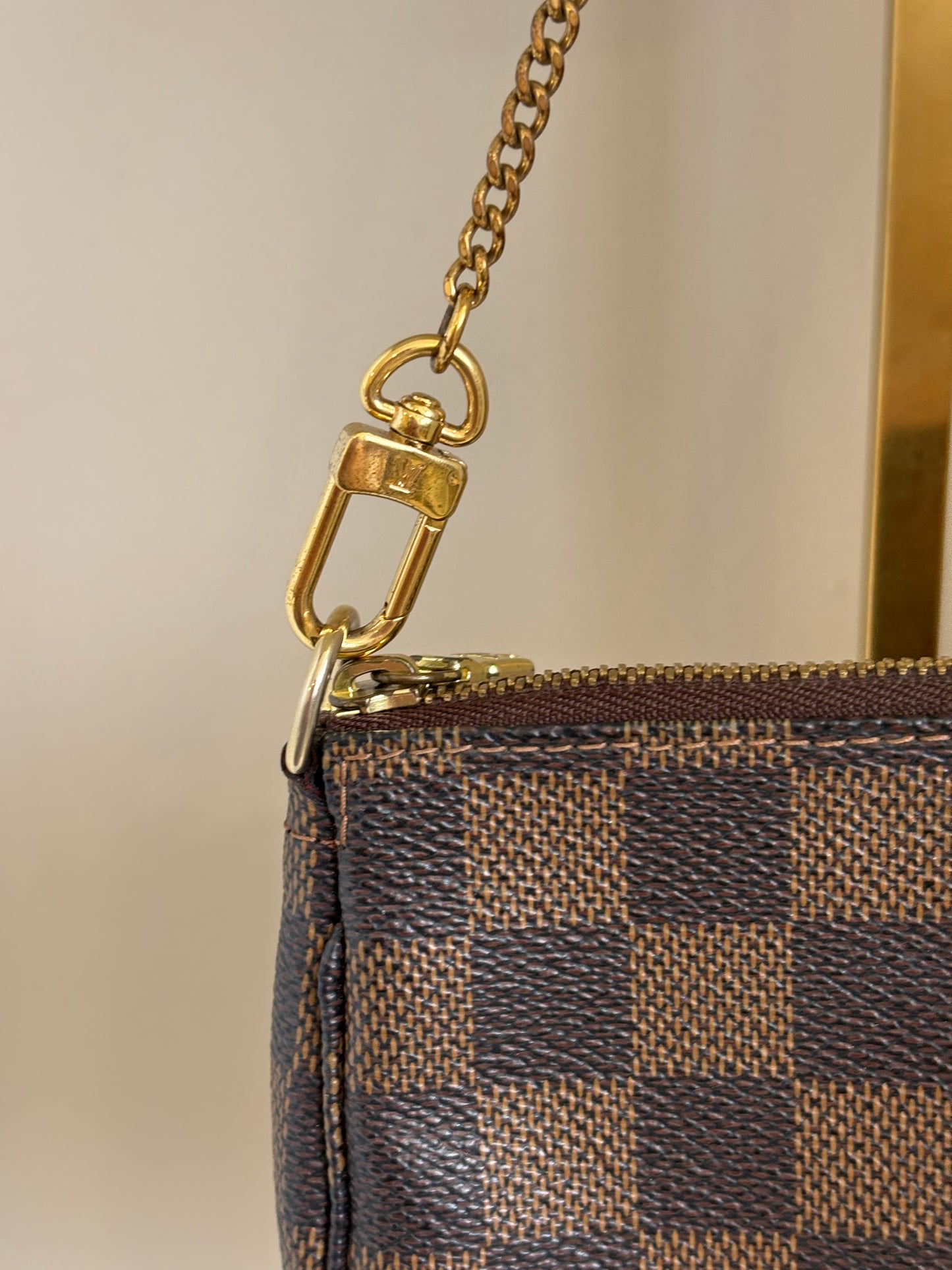 Louis Vuitton Pochette mini Damier Ebene