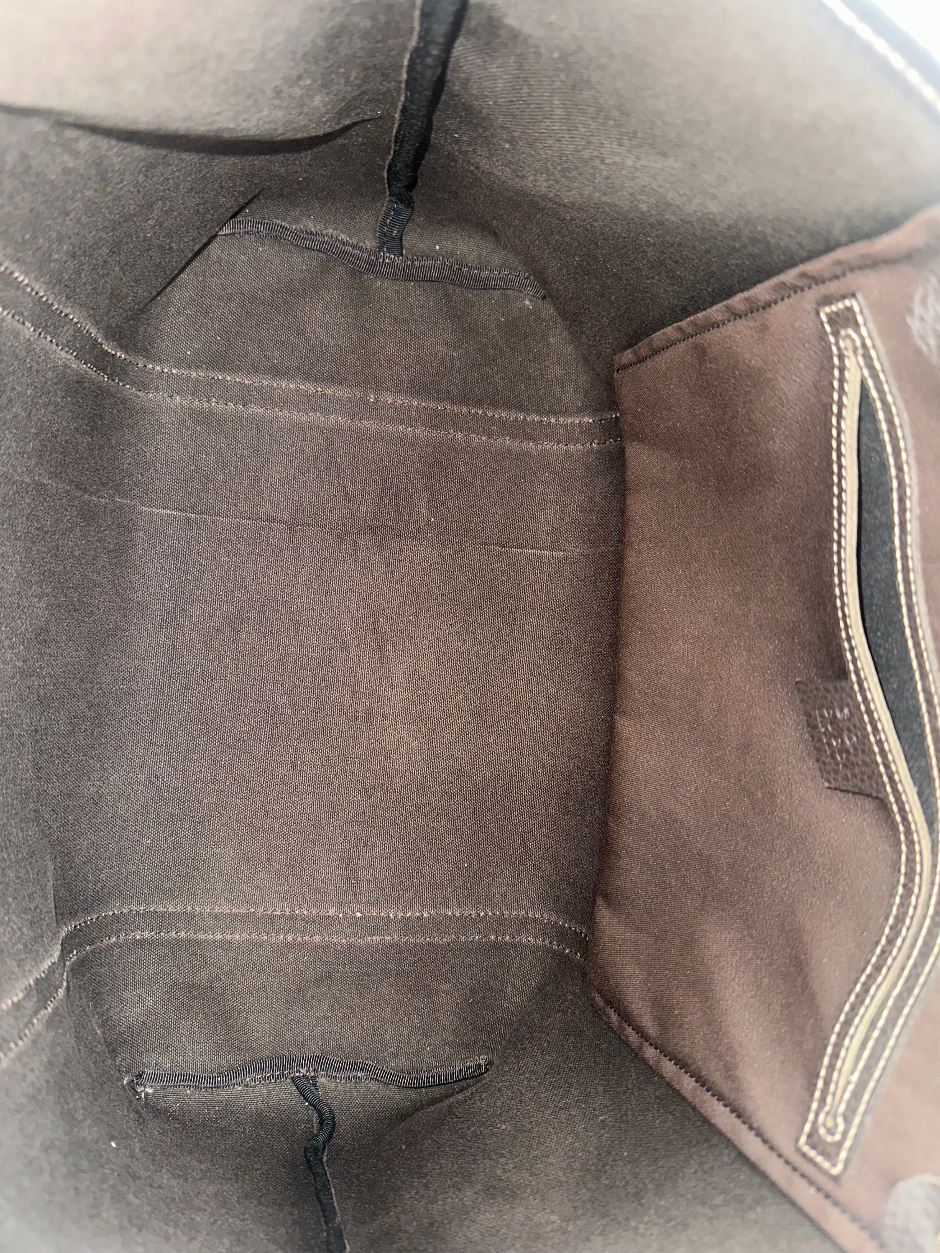 Gucci Beige