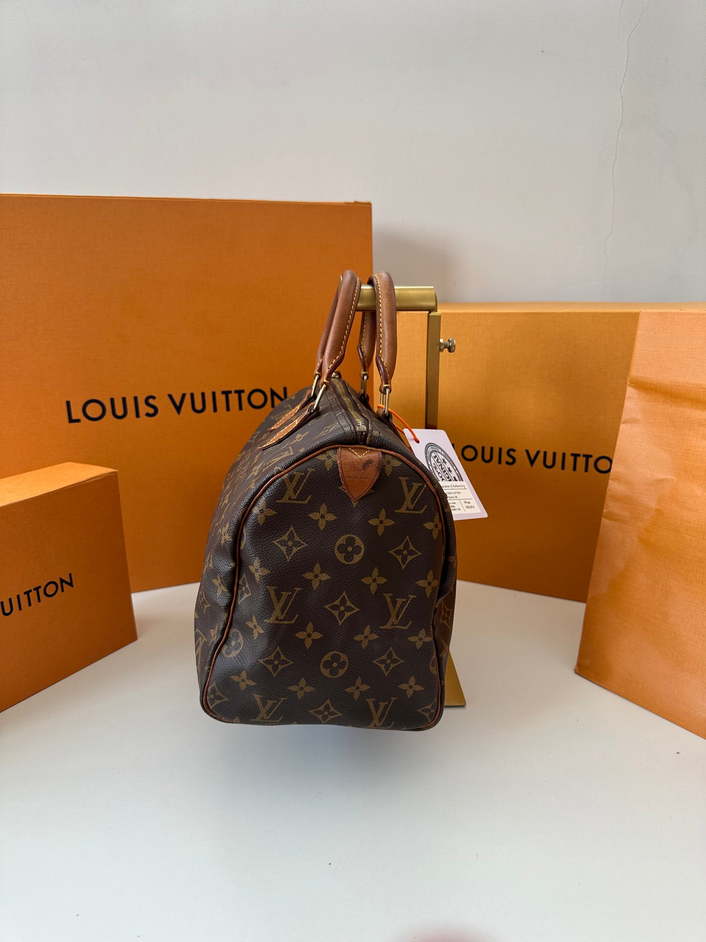 Louis Vuitton Speedy 30