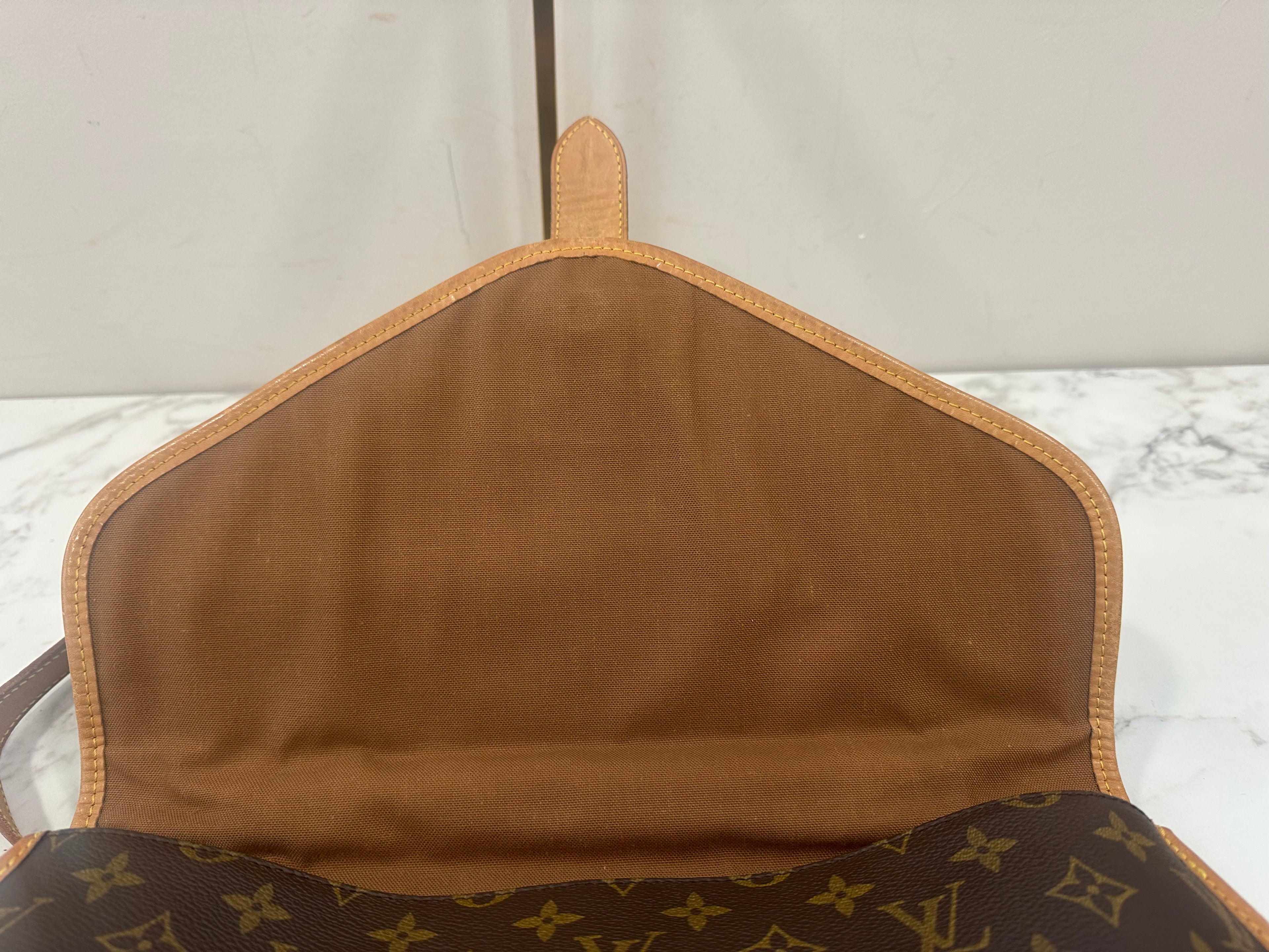 Louis Vuitton Beverly 41