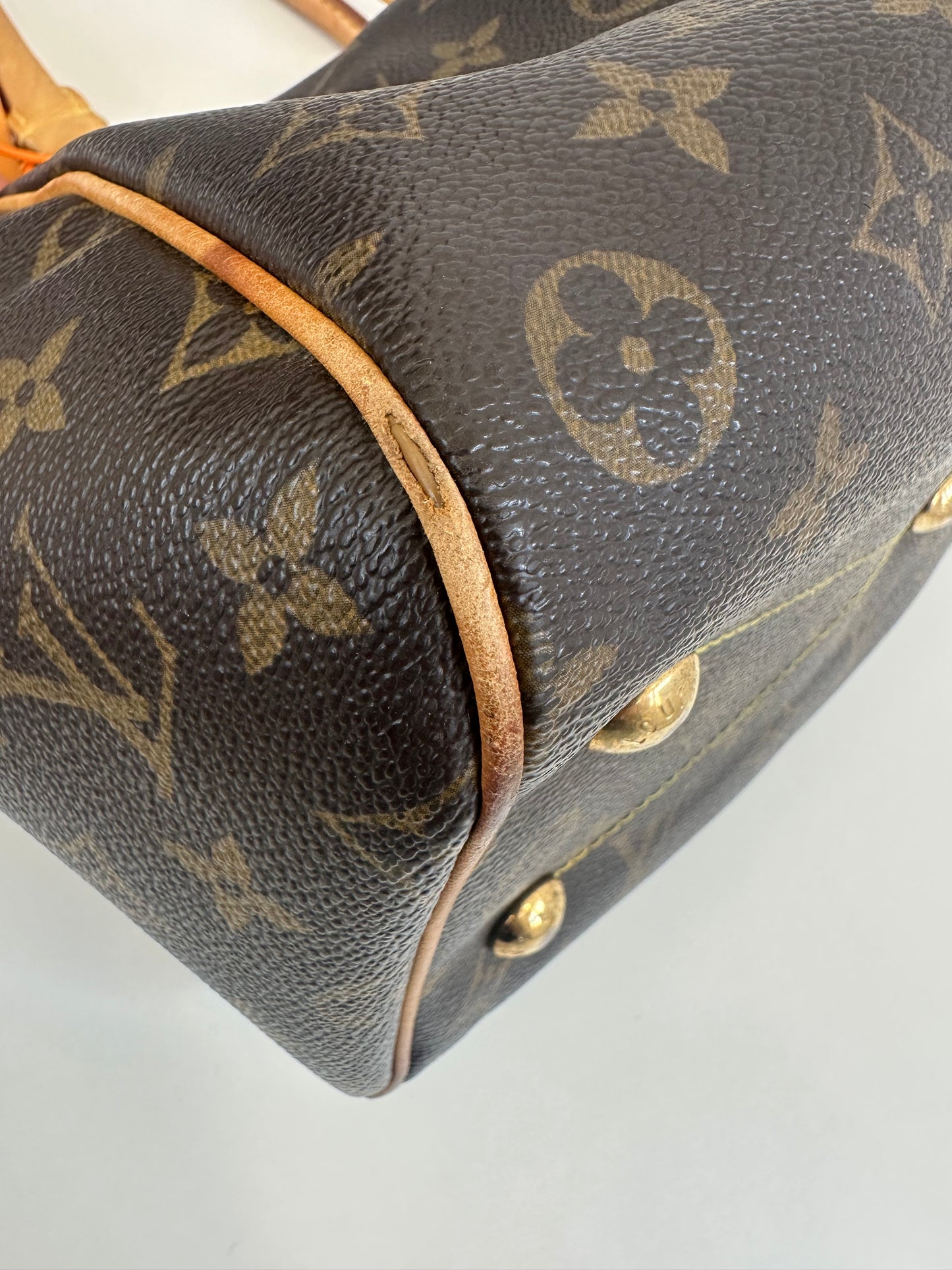 Louis Vuitton Tivoli PM
