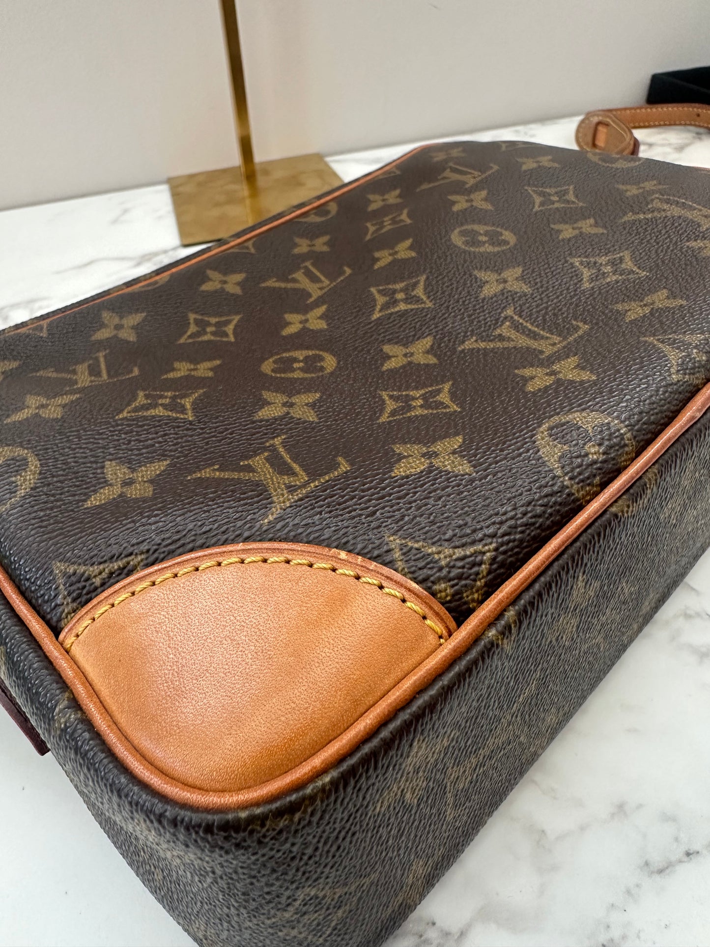 Louis Vuitton Trocadero 27