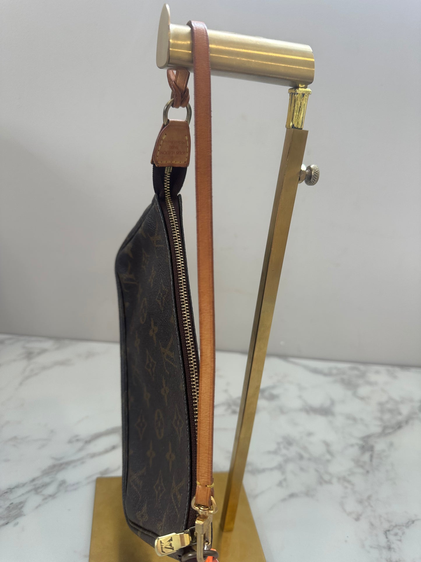 Louis Vuitton Pochette