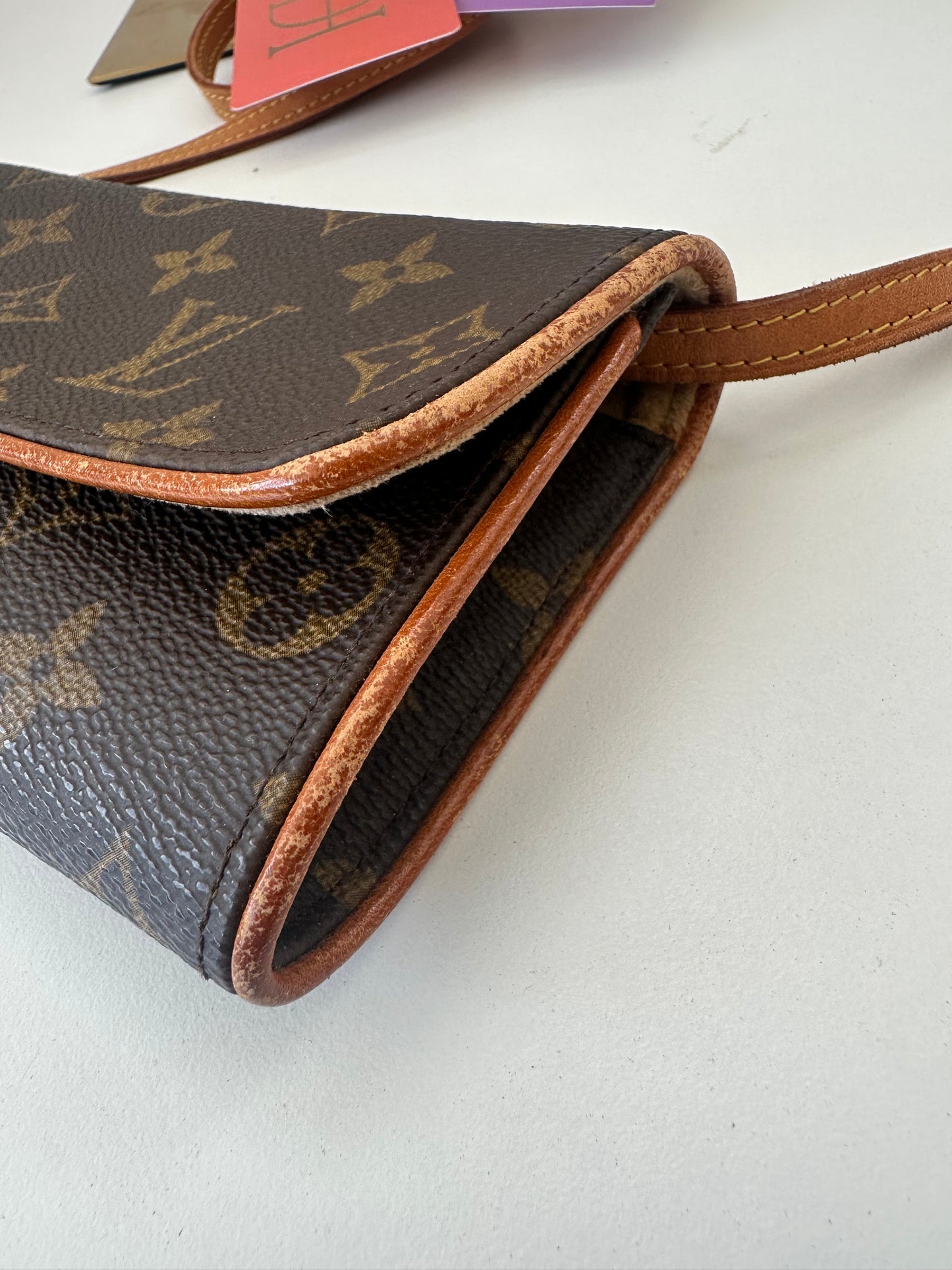 Louis Vuitton Pochette Twin PM