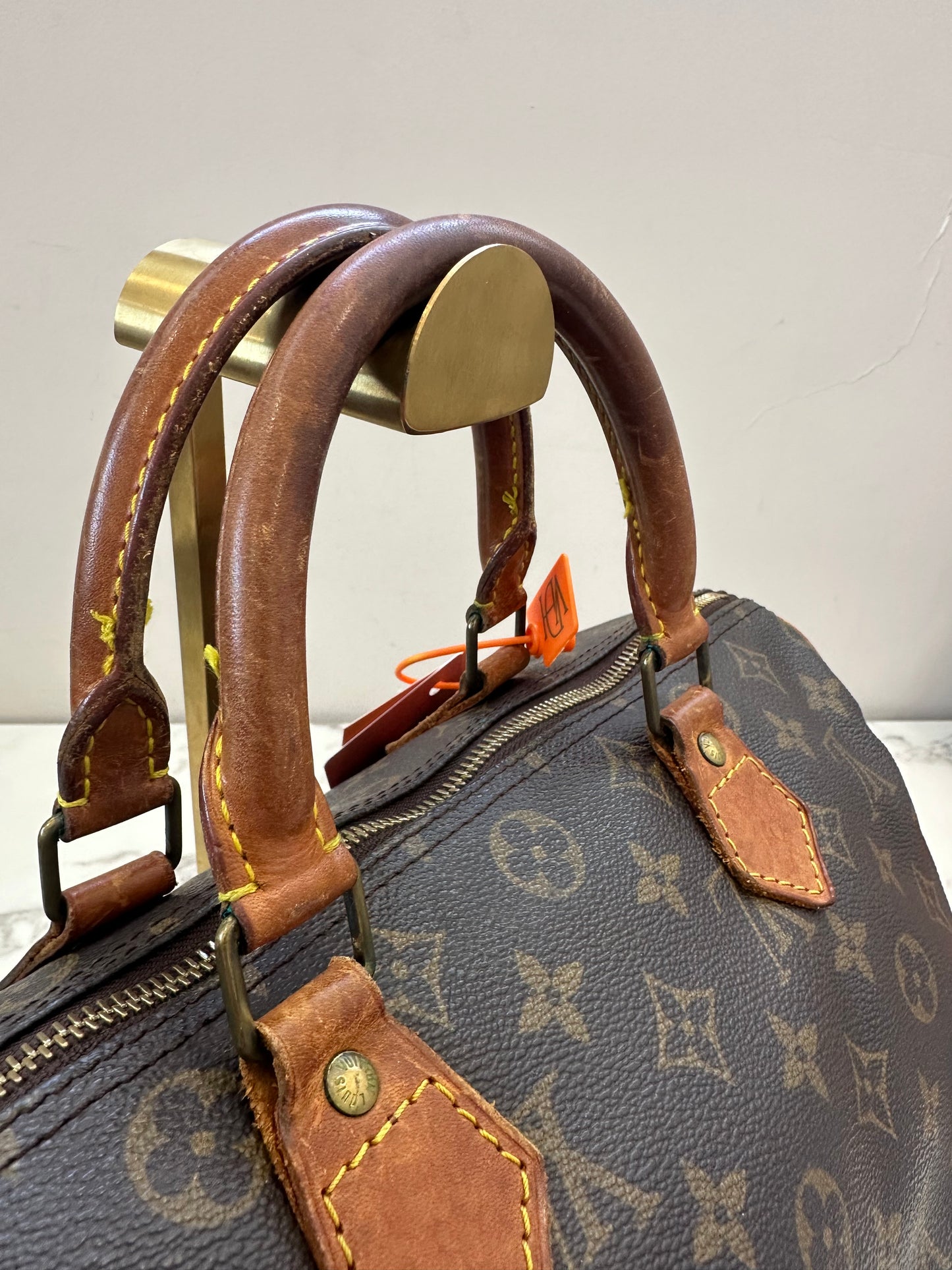 Louis Vuitton Speedy 30