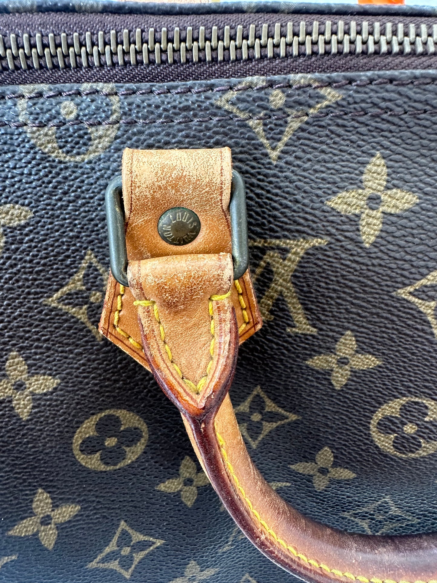 Louis Vuitton Speedy 35