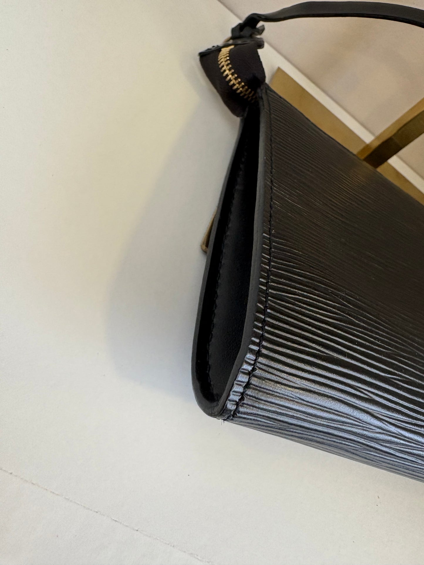 Louis Vuitton Pochette Epi Black