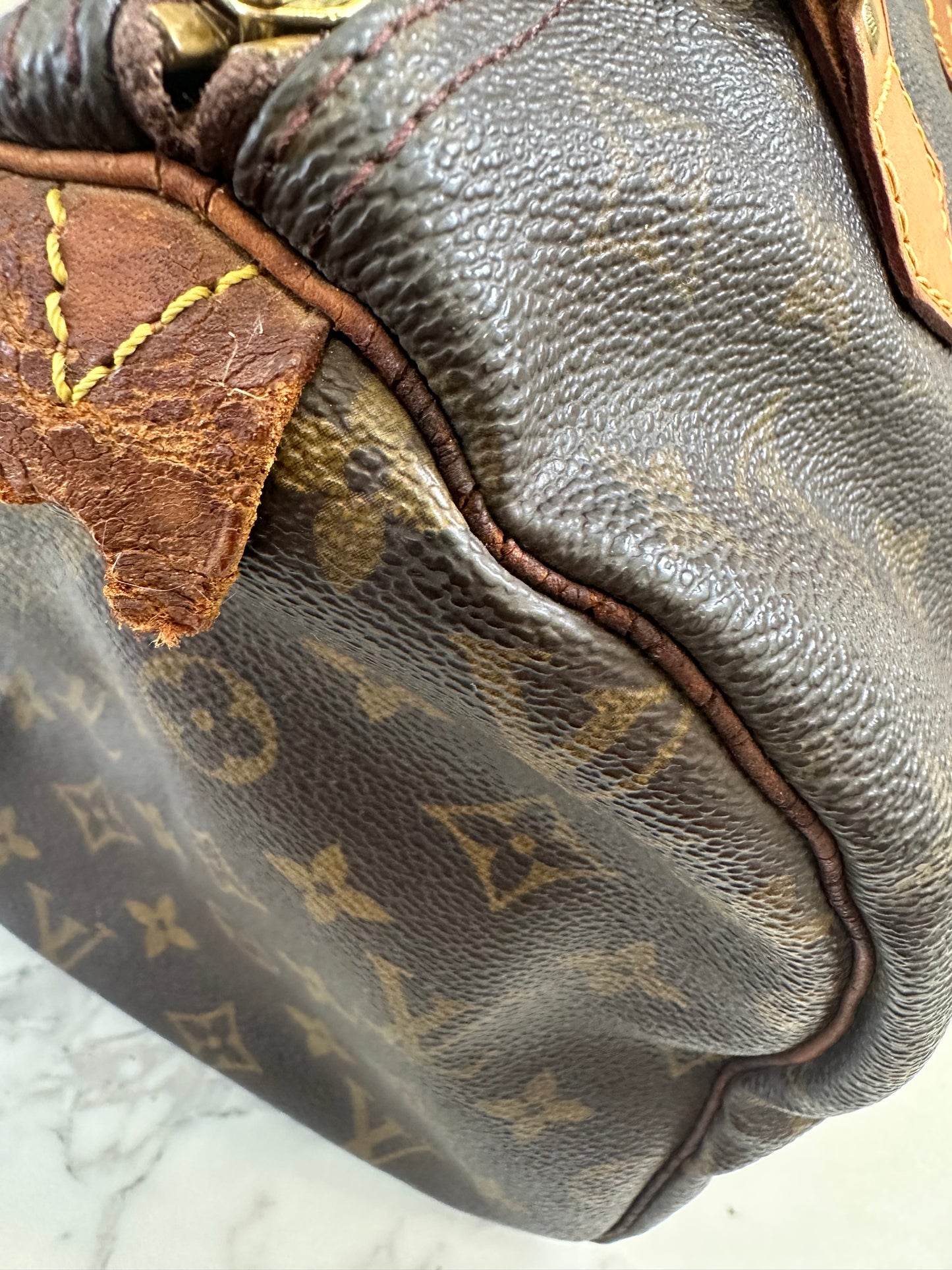 Louis Vuitton Speedy 30