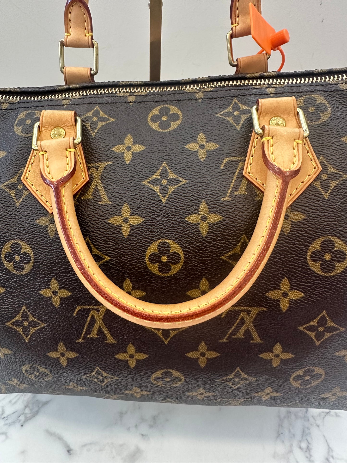 Louis Vuitton Speedy 30