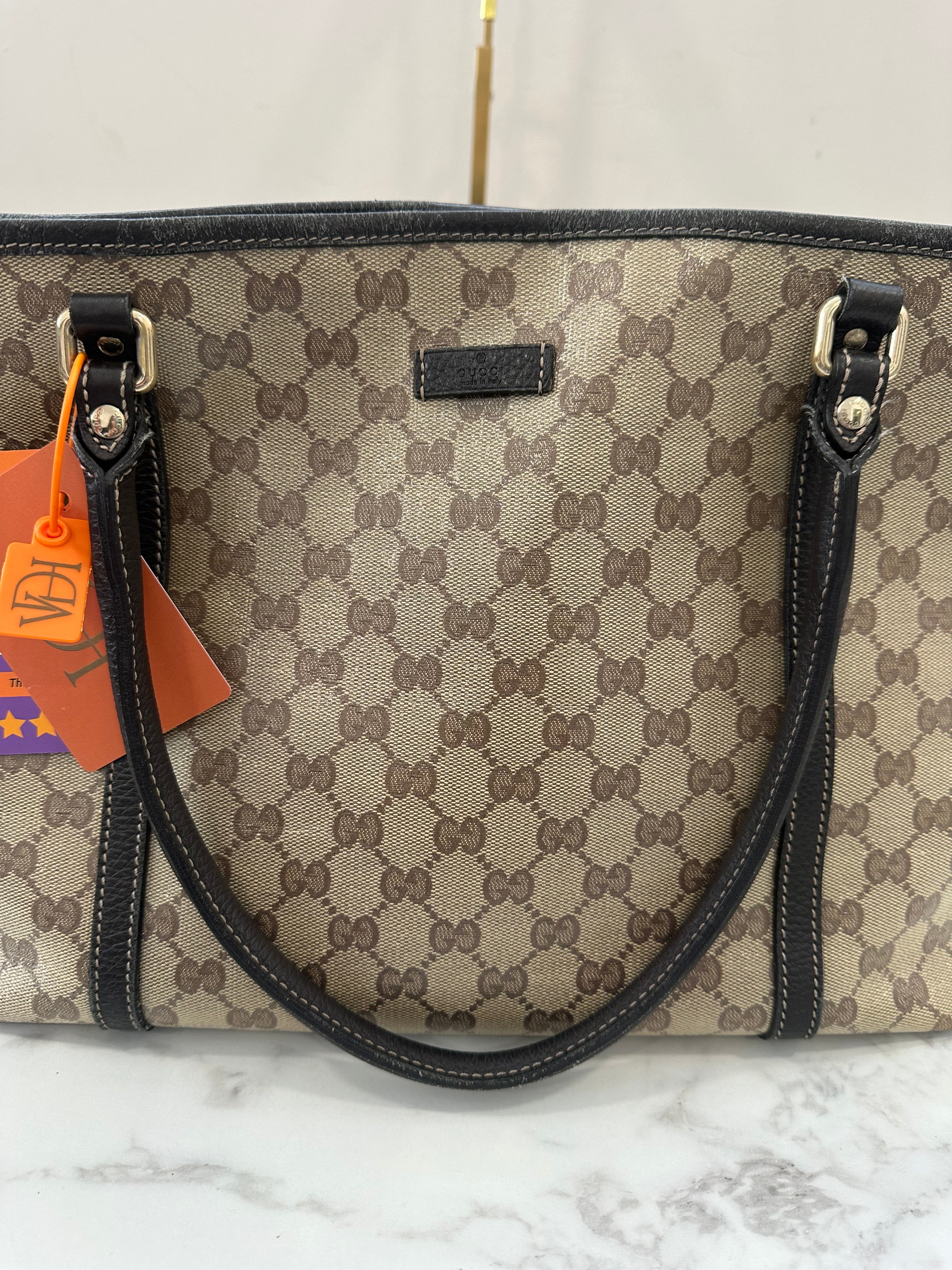 Gucci Beige