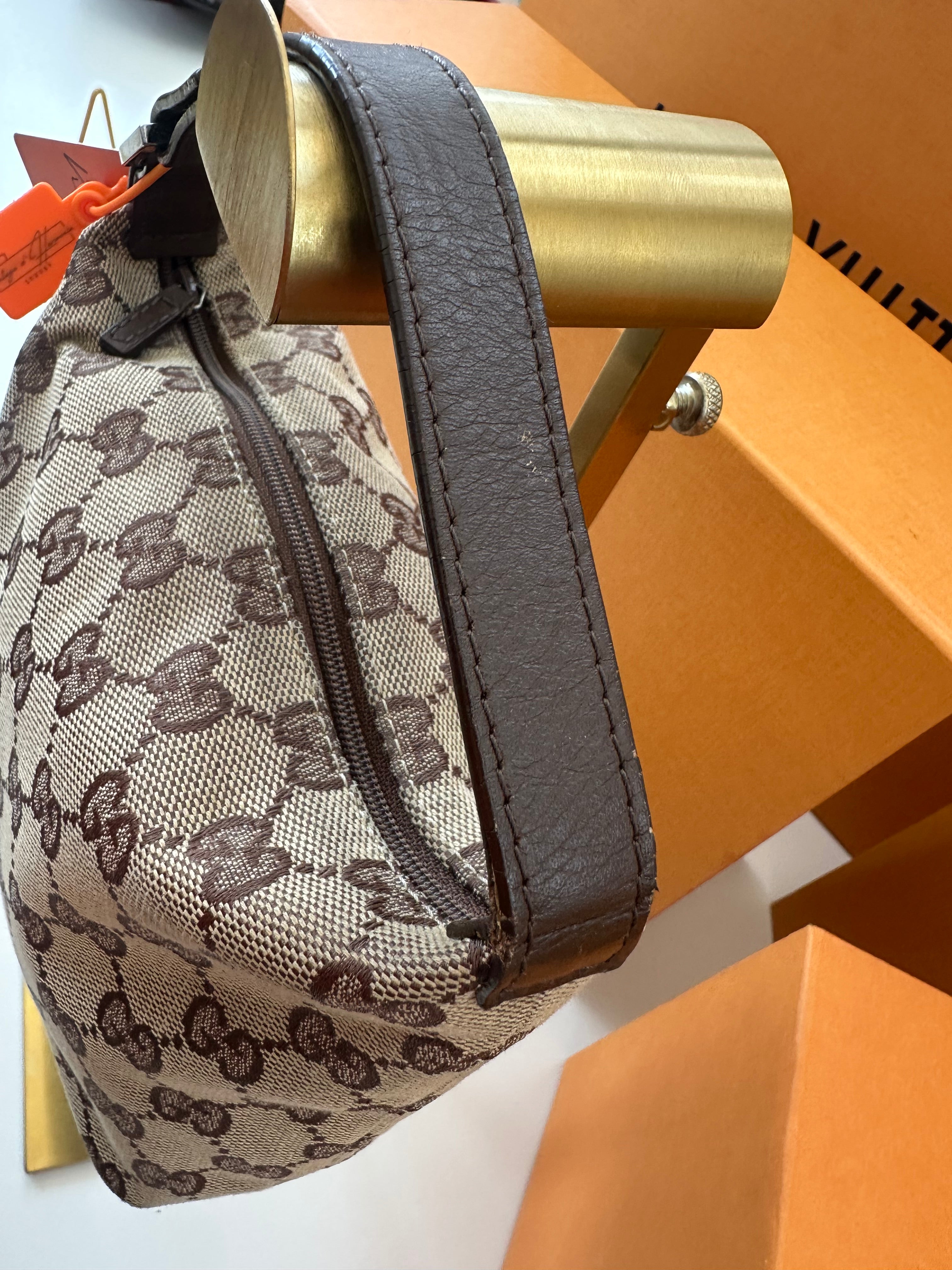 Gucci GG Pochette