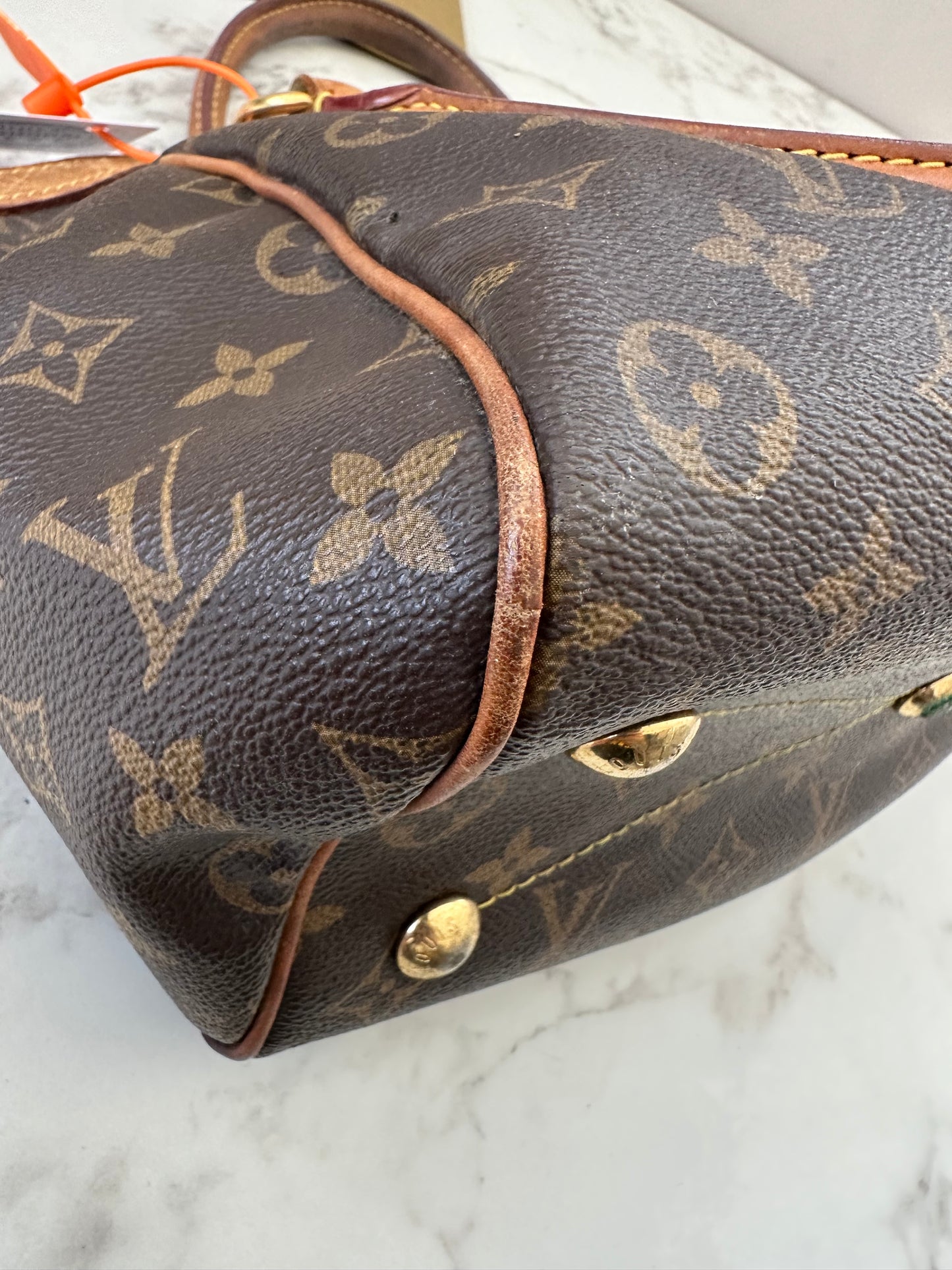 Louis Vuitton Tivoli PM