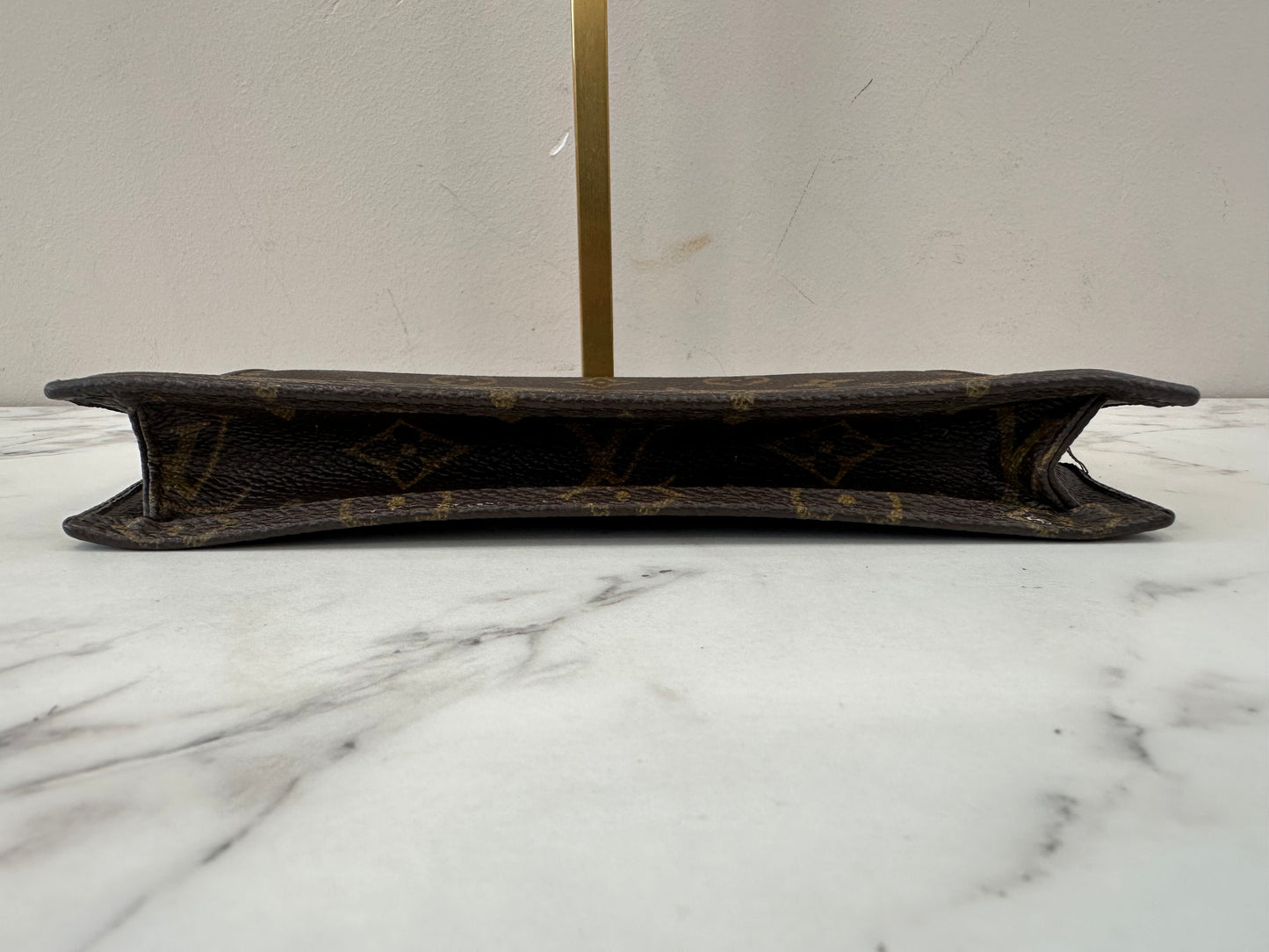 Louis Vuitton Round Wallet