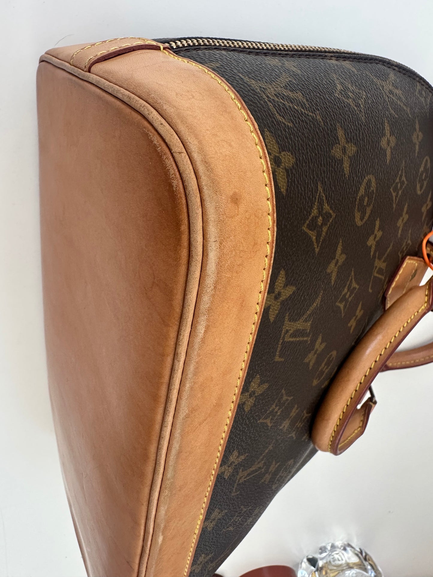 Louis Vuitton Alma