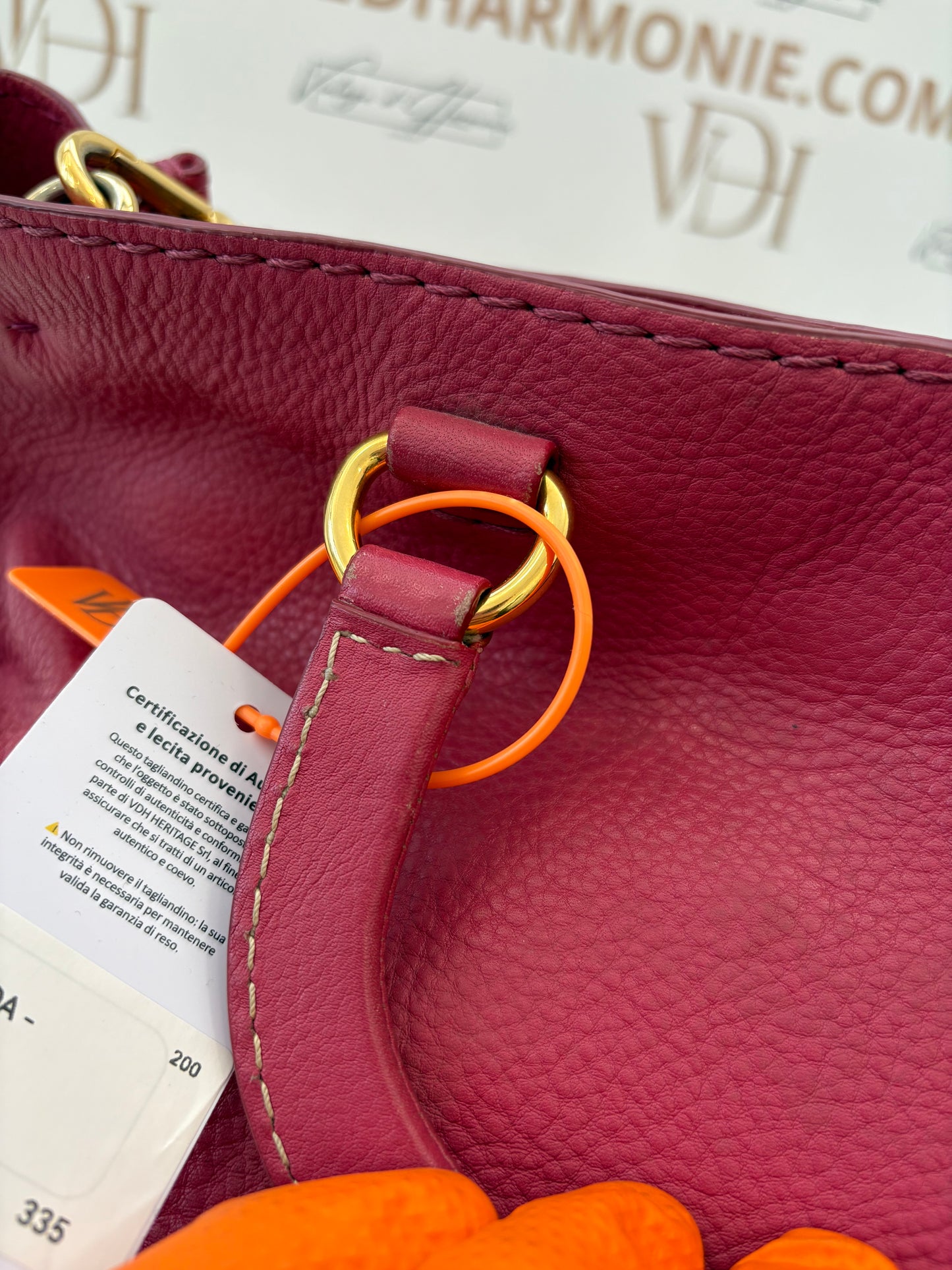 382902 - Prada Tote Pink