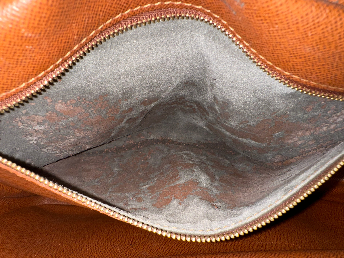 Louis Vuitton Nile