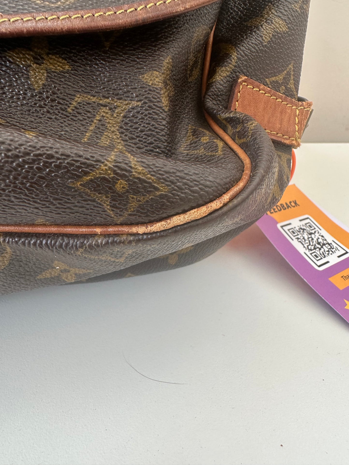 Louis Vuitton Saumur35