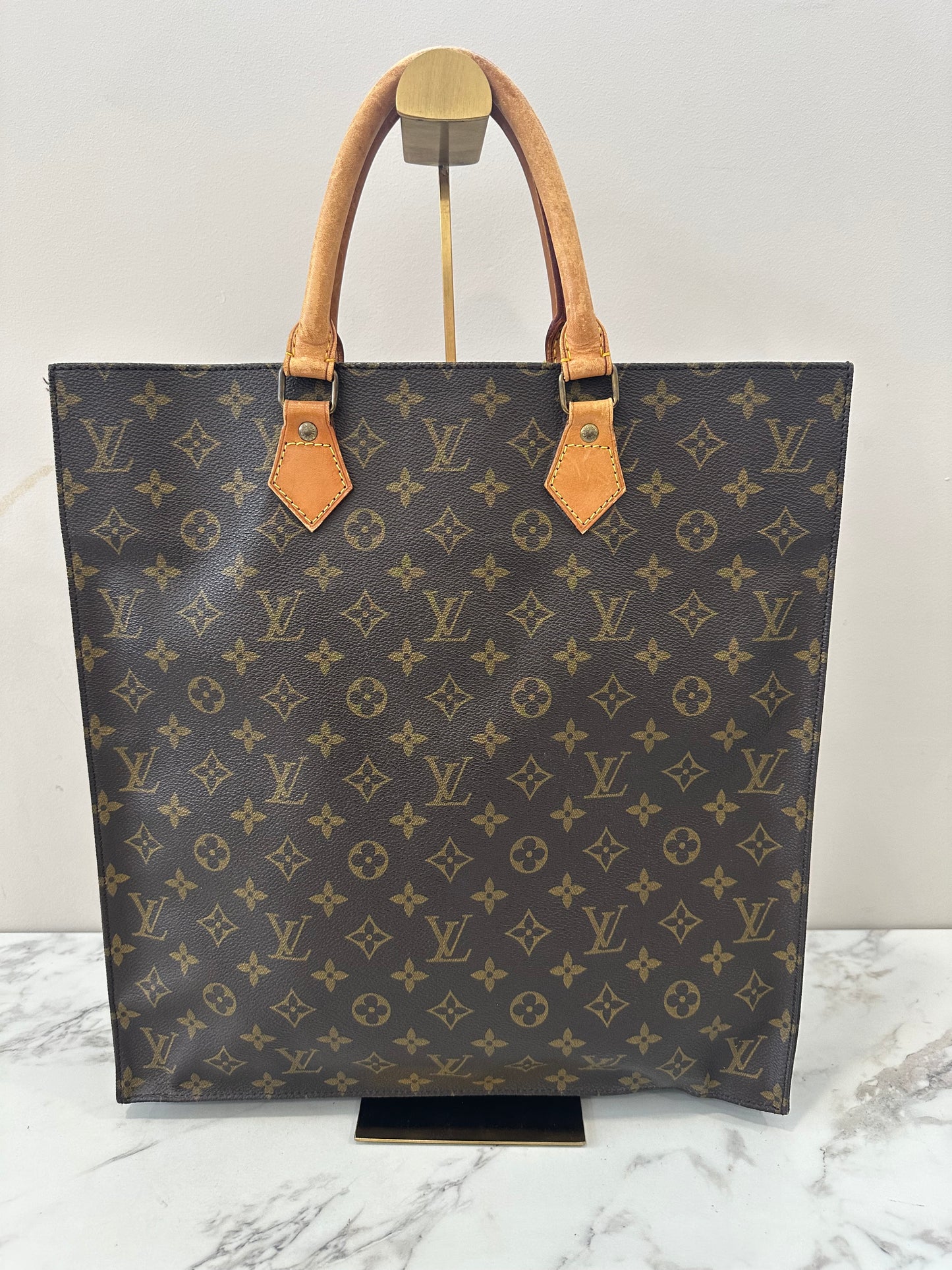 Louis Vuitton Sac Plat