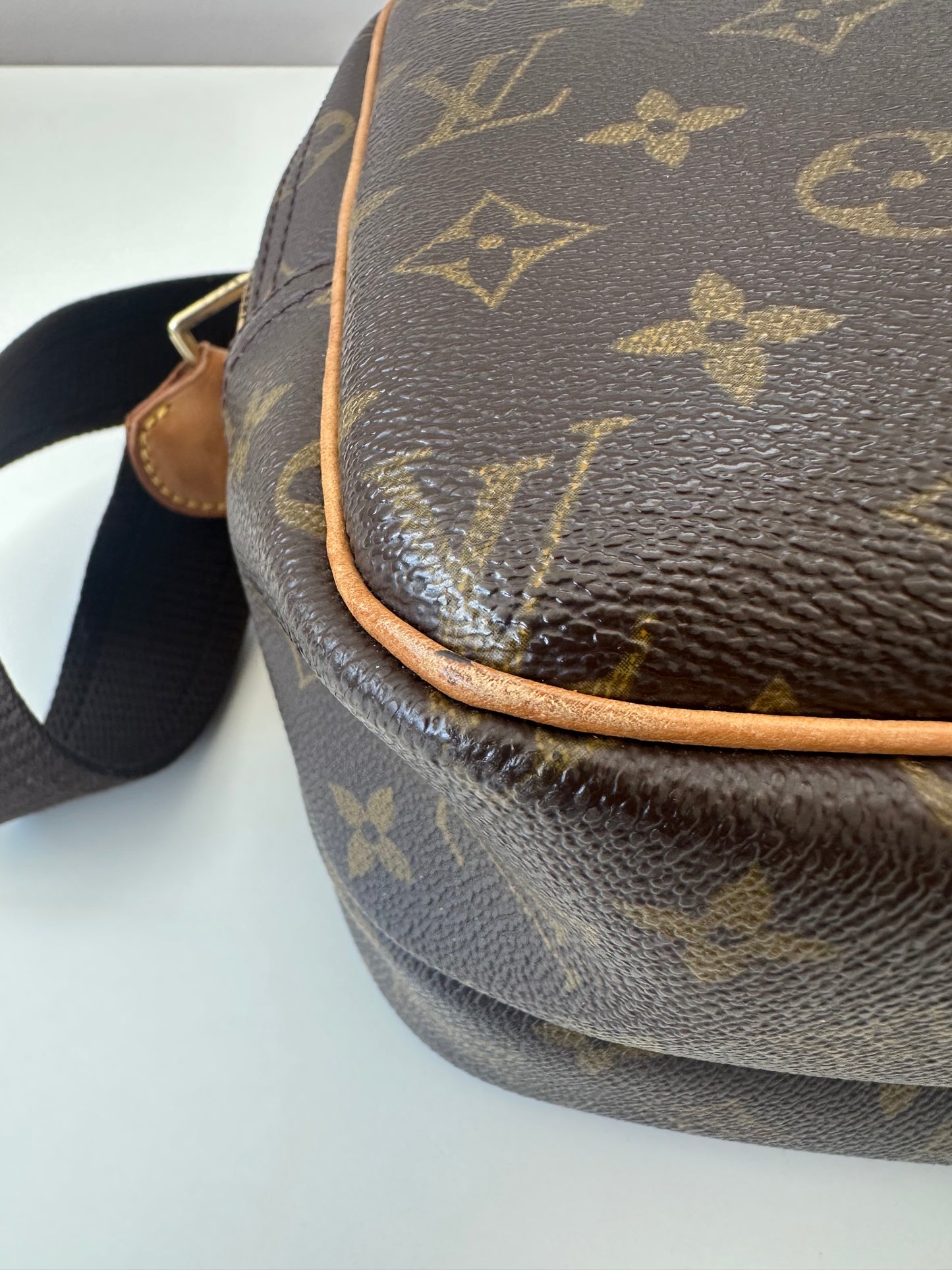 Louis Vuitton Reporter PM