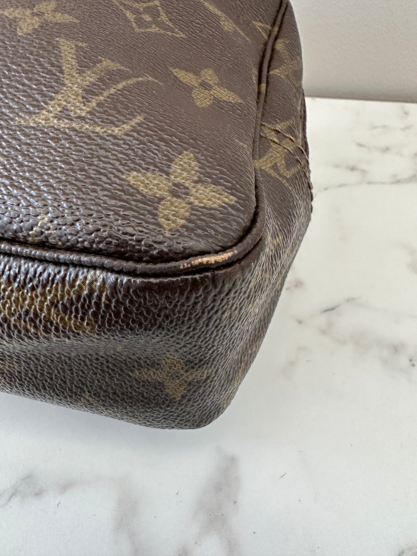 Louis Vuitton Toilette 23
