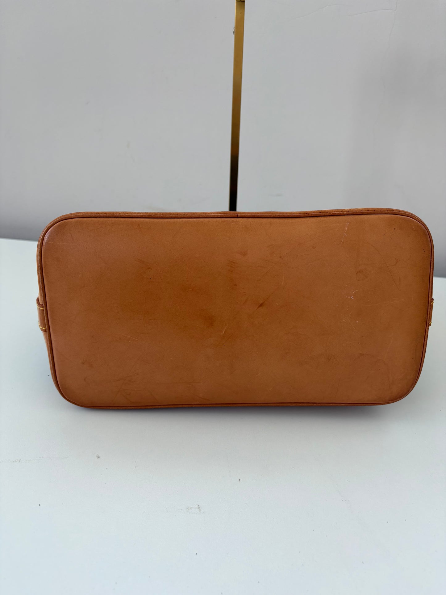 Louis Vuitton alma