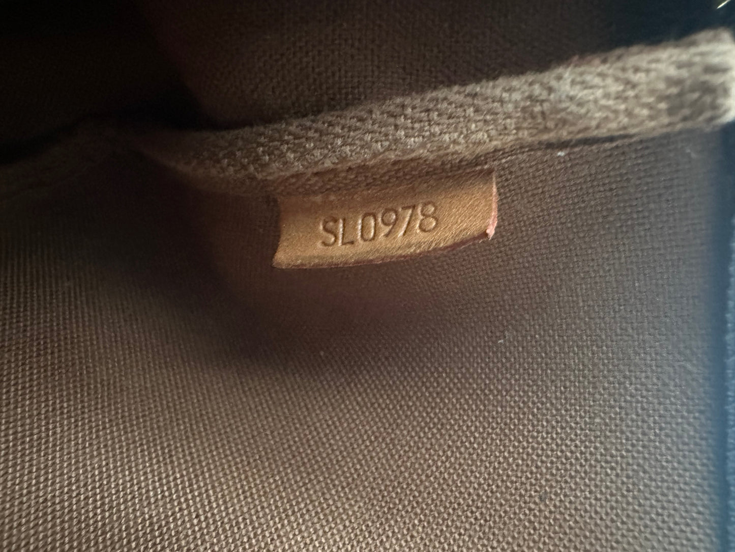 Louis Vuitton Pochette