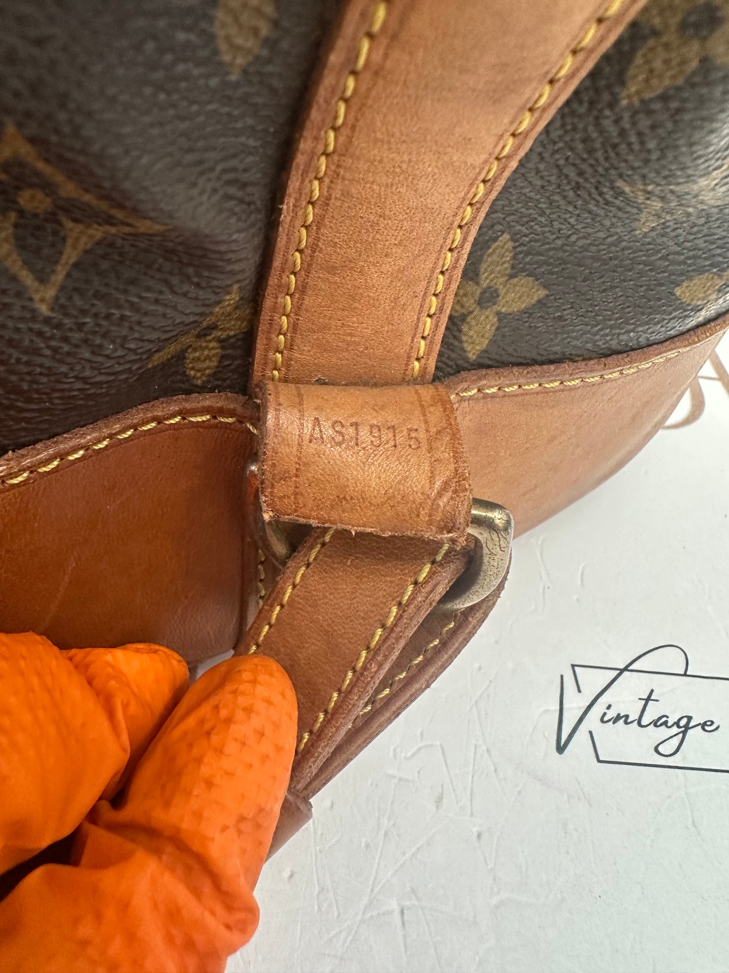 017769 - Louis Vuitton Randonne PM