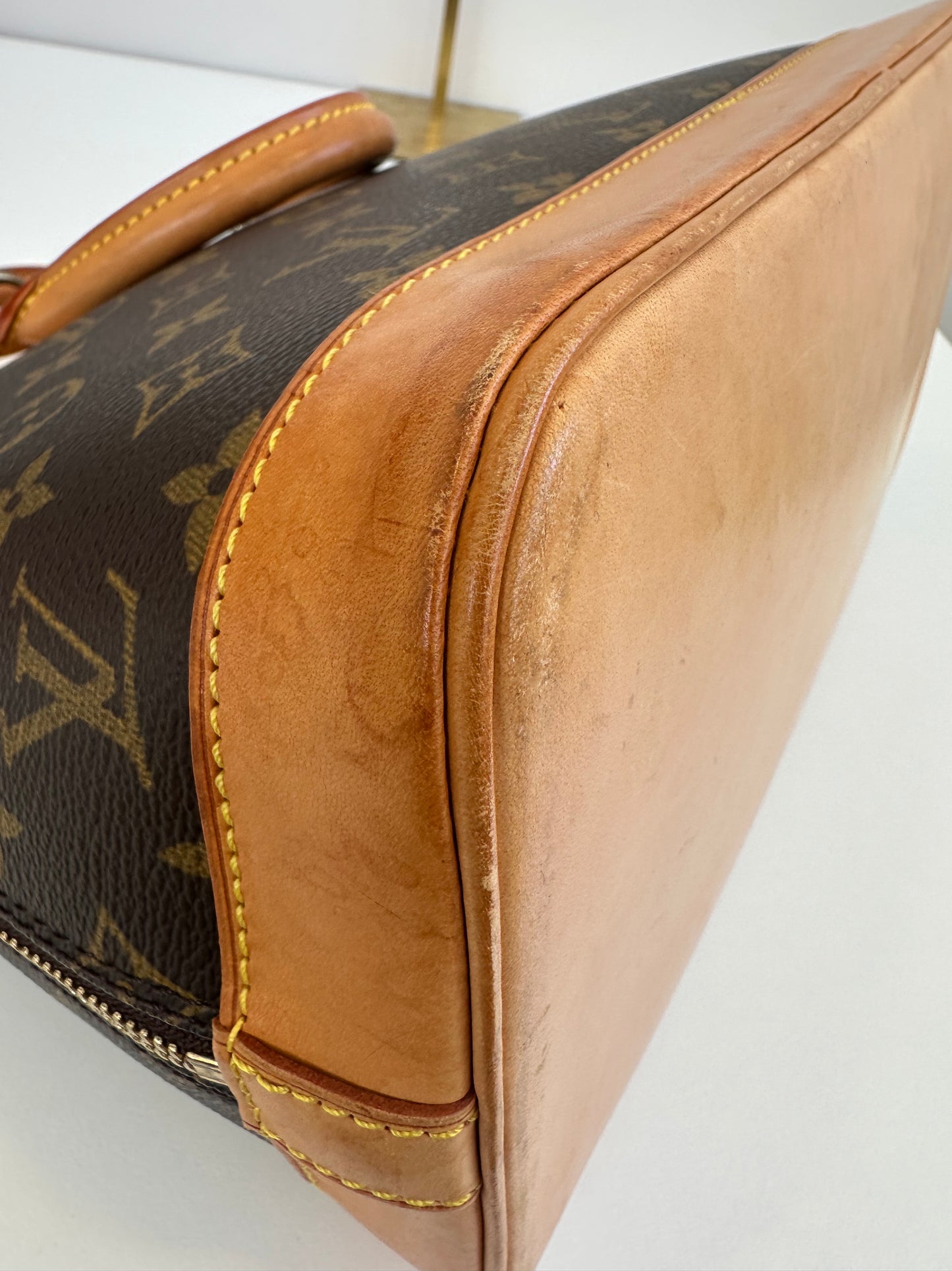 Louis Vuitton Alma
