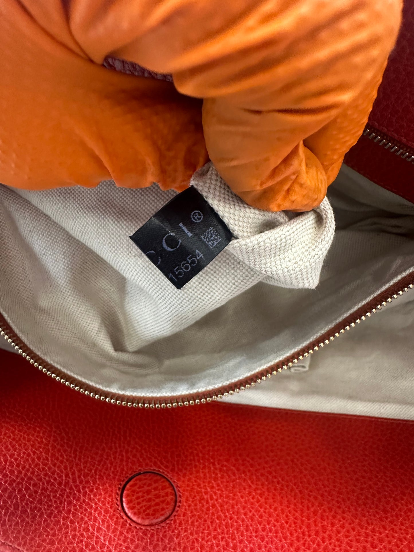 102621 - Gucci Swing