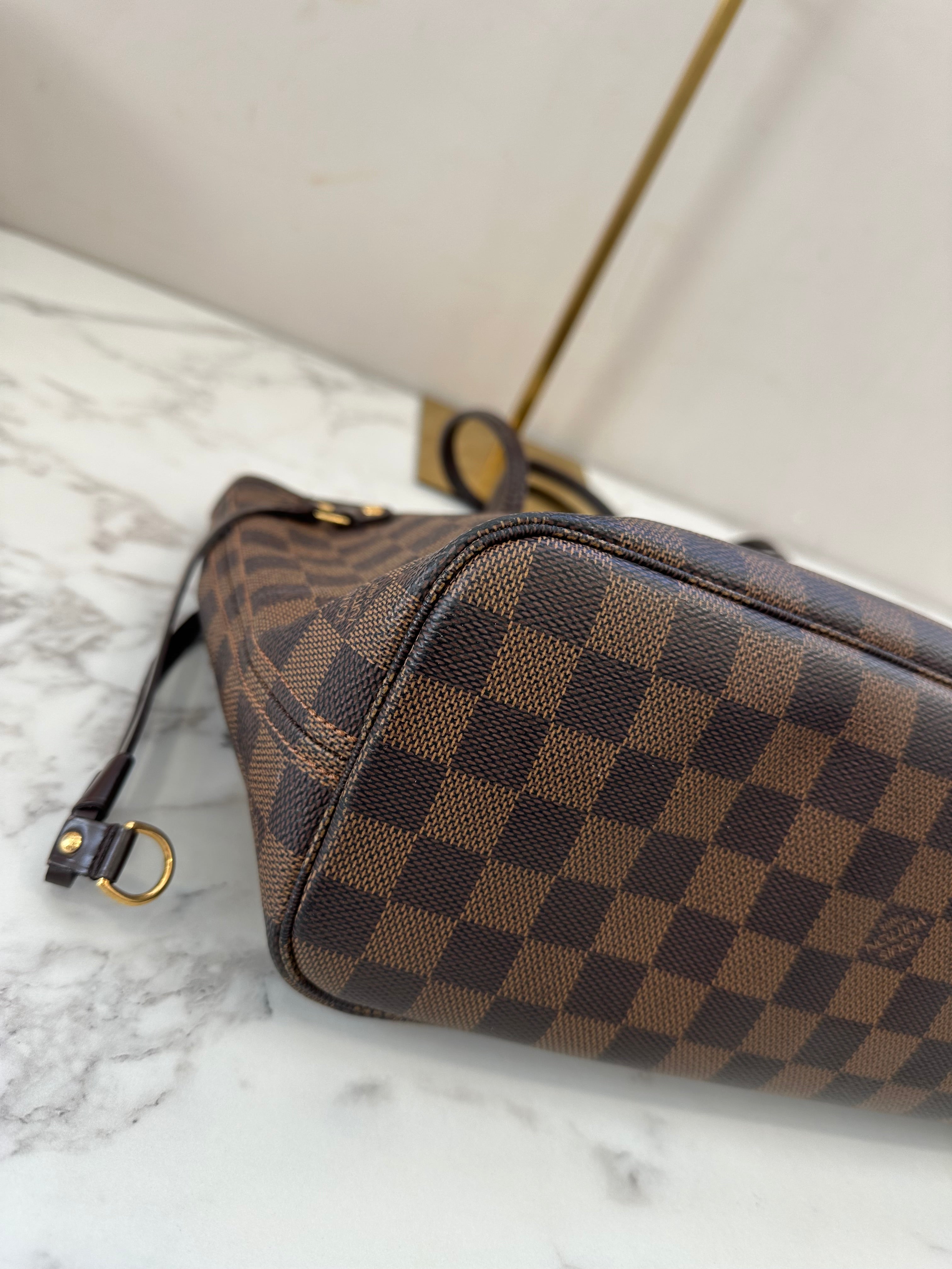 Louis Vuitton Damier Neverfull PM