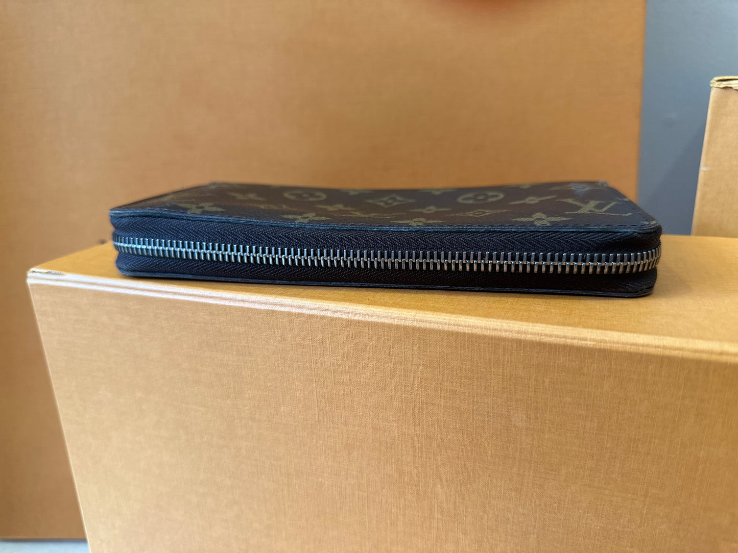 Louis Vuitton Zippy Wallet