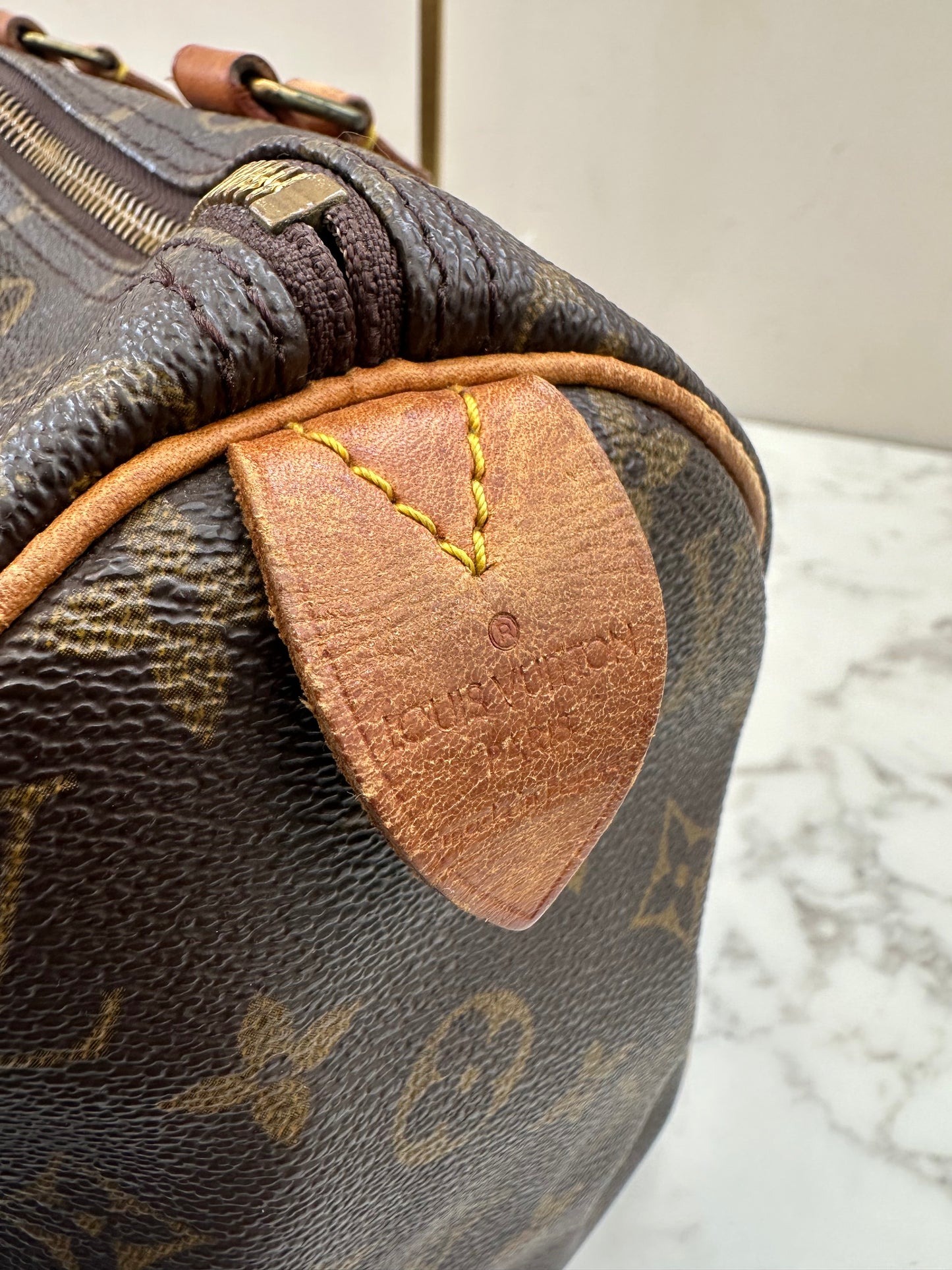 Louis Vuitton Speedy 30