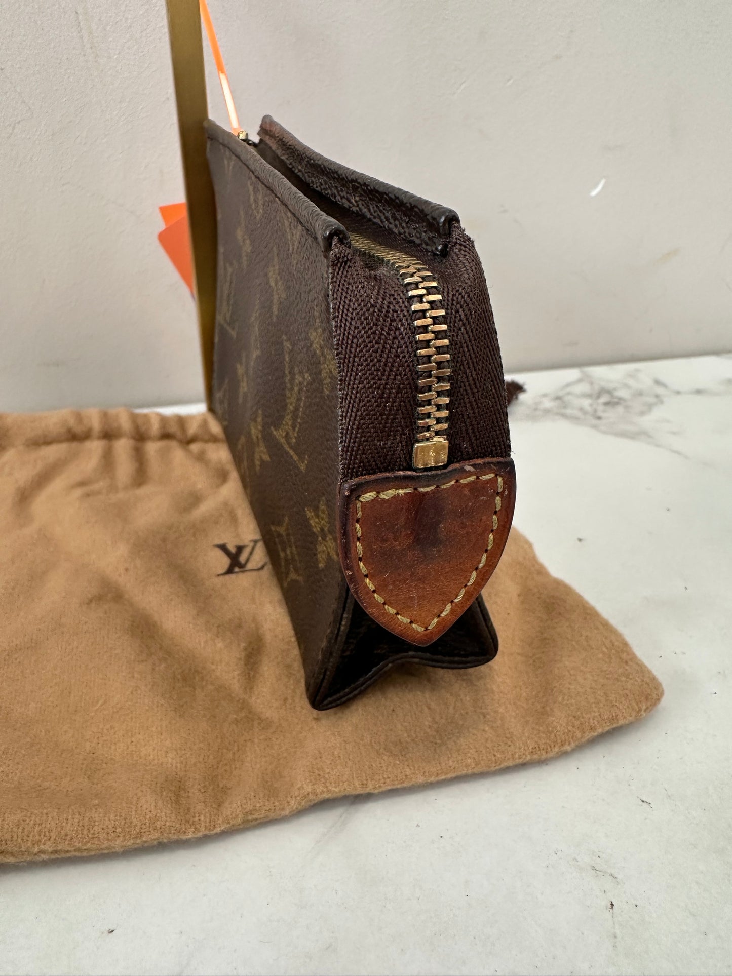 Louis Vuitton Toilette 15